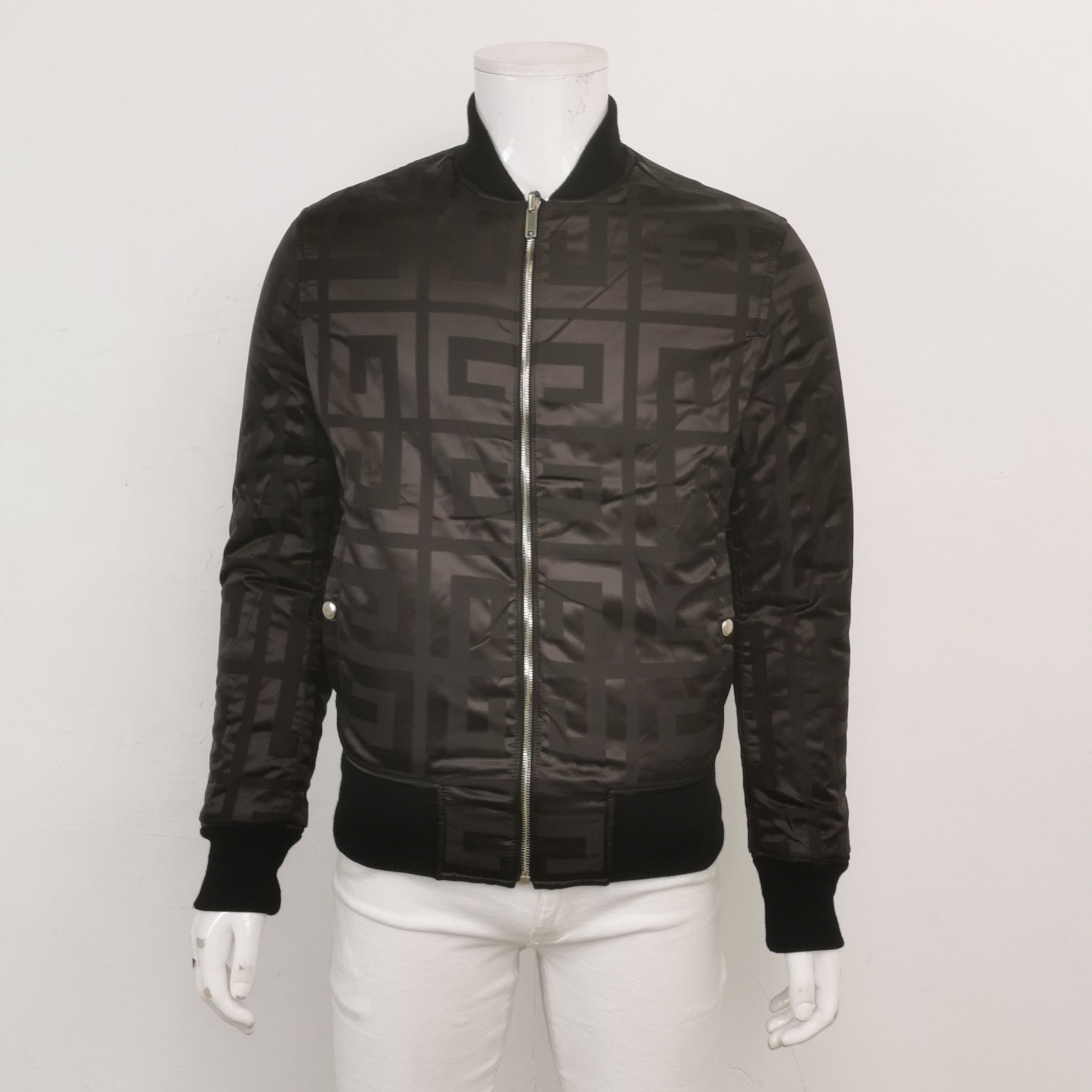 Givenchy Givenchy Men m Heavy Coats Size US M / EU 48-50 / 2 - 3 Thumbnail