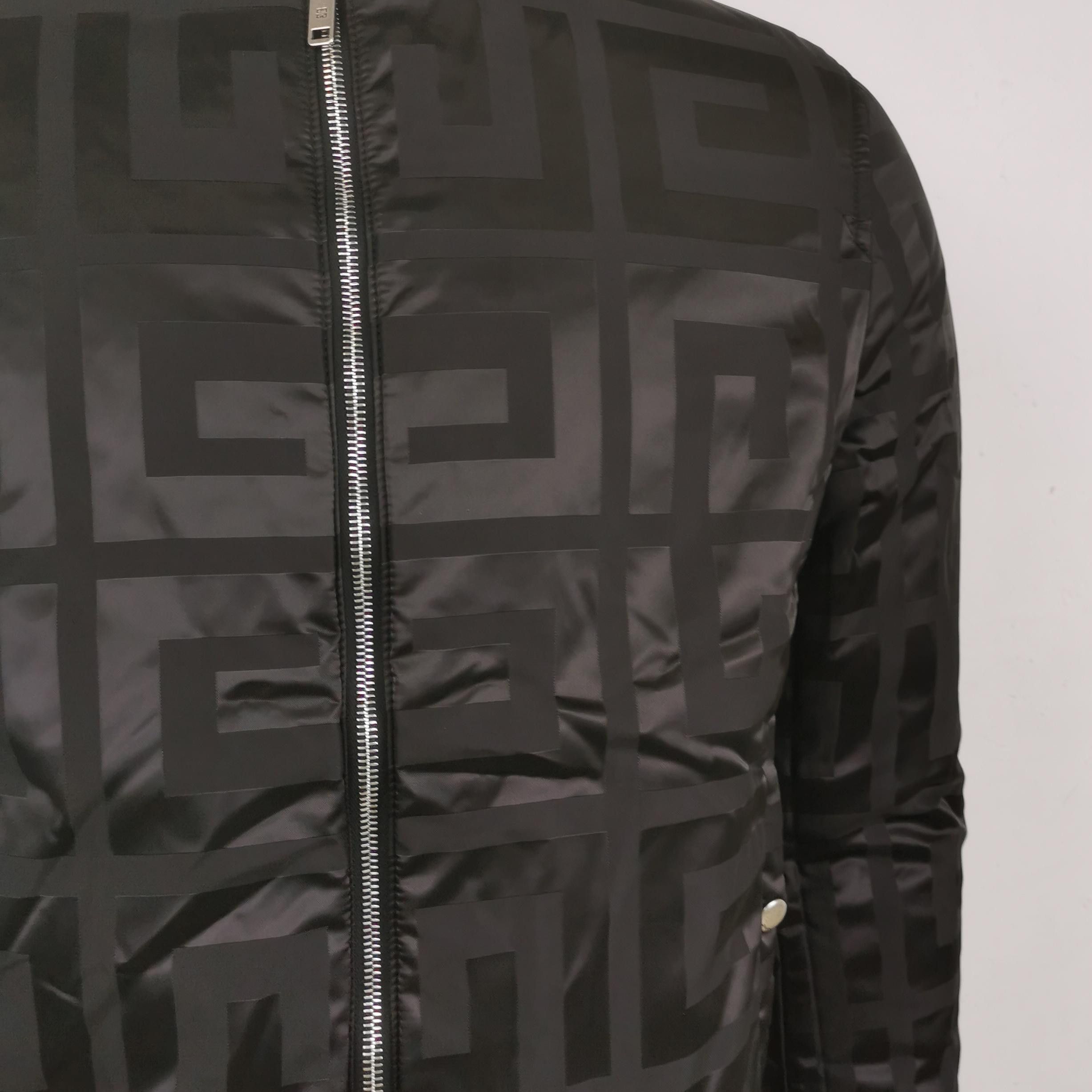 Givenchy Givenchy Men m Heavy Coats Size US M / EU 48-50 / 2 - 7 Thumbnail