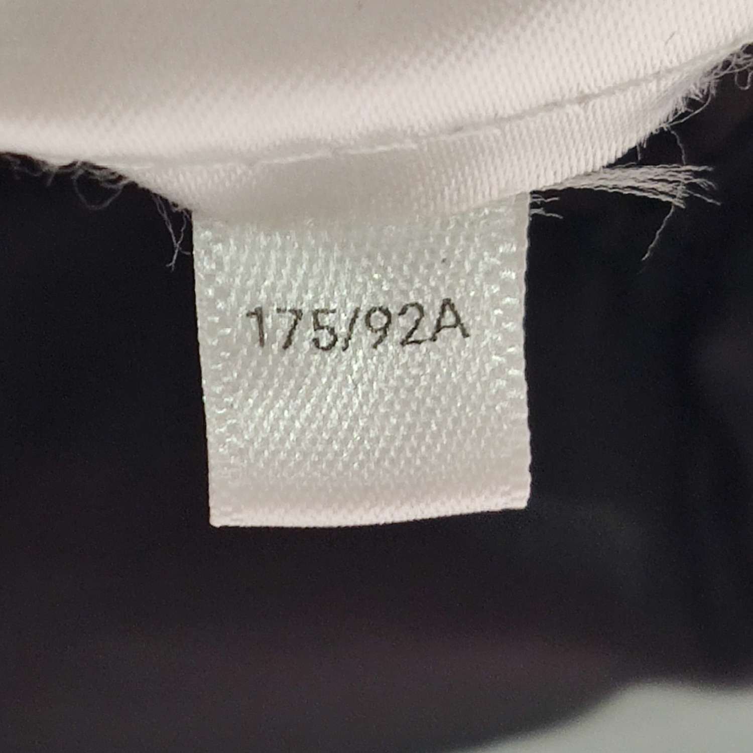 Givenchy Givenchy Men m Heavy Coats Size US M / EU 48-50 / 2 - 10 Thumbnail