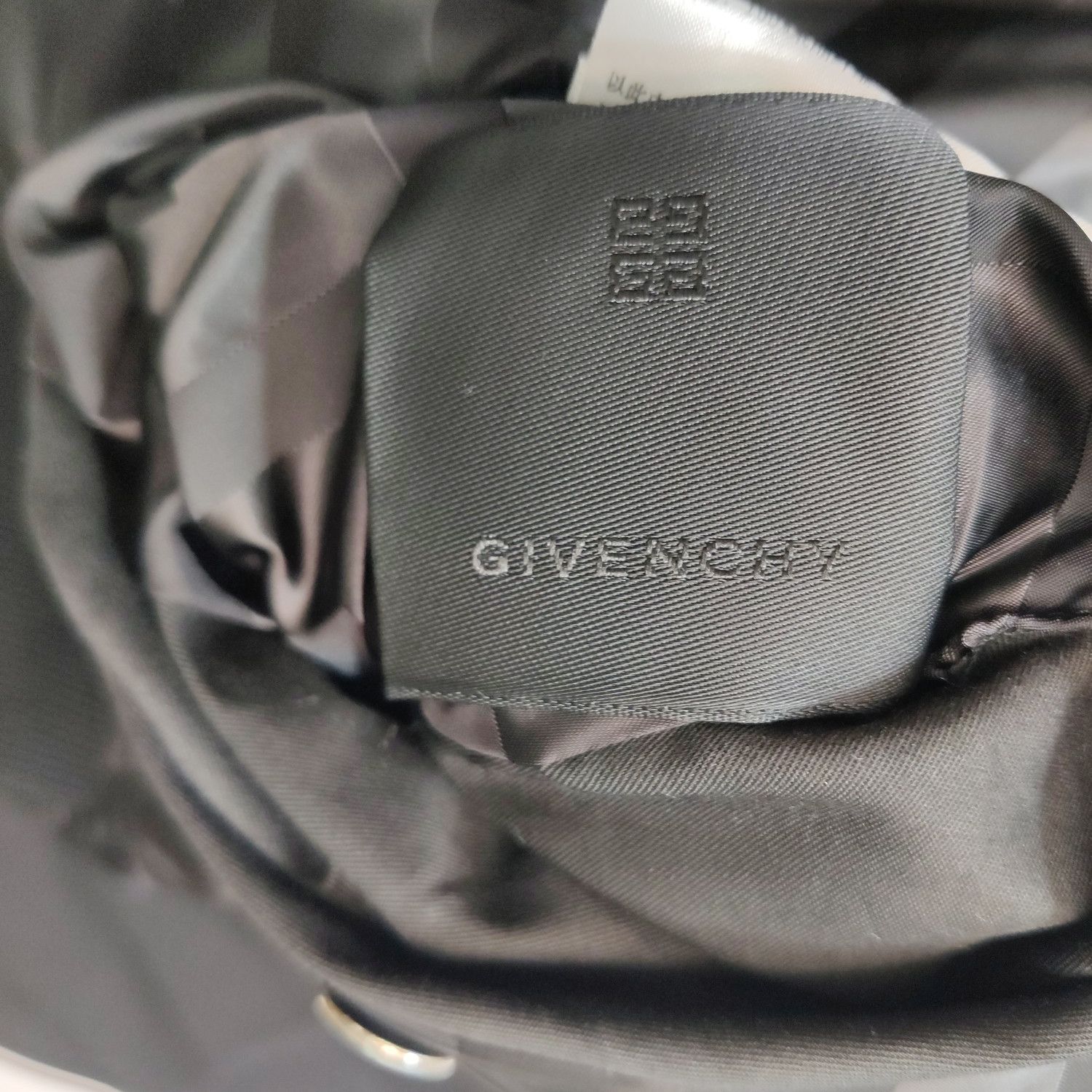 Givenchy Givenchy Men l Heavy Coats Size US L / EU 52-54 / 3 - 8 Thumbnail