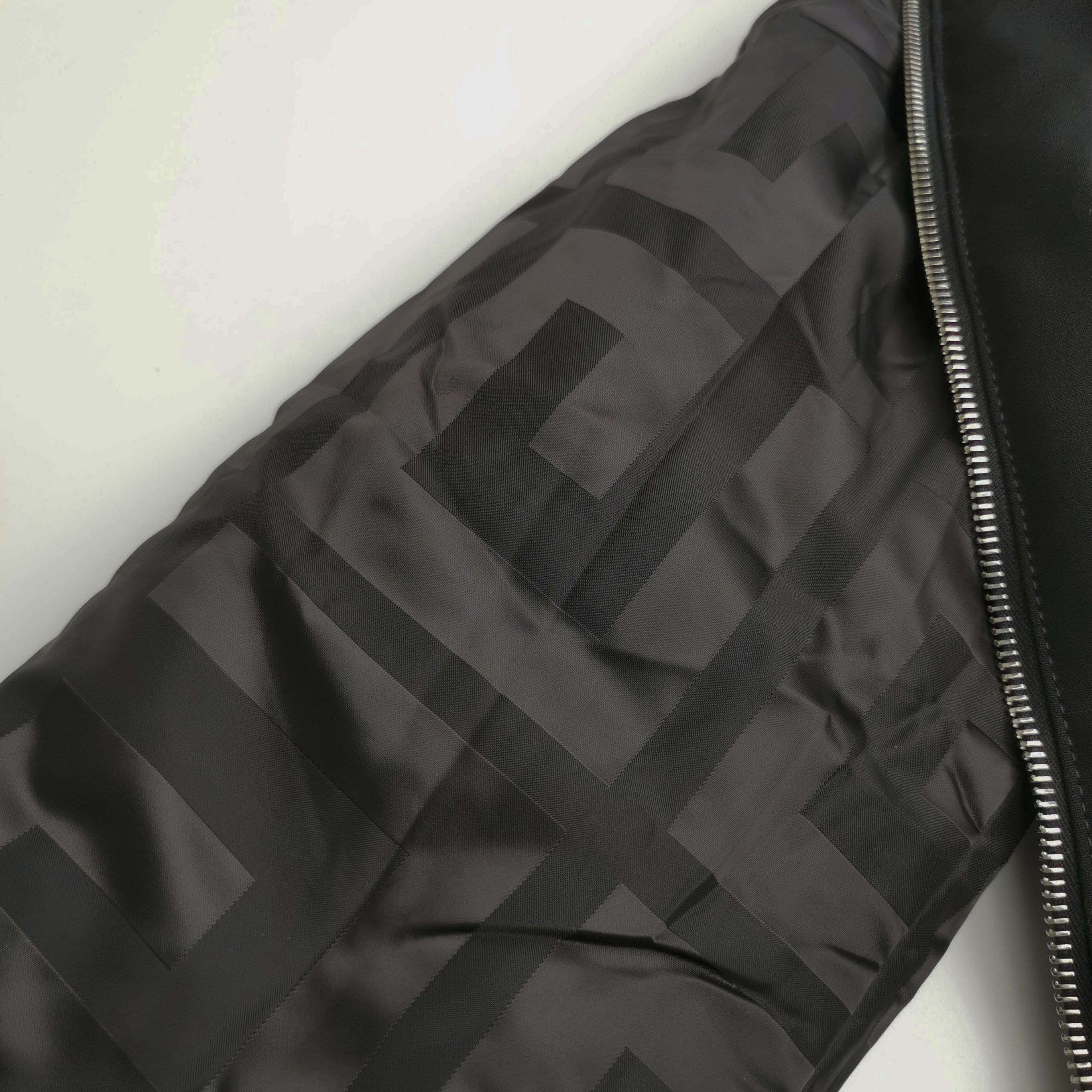 Givenchy Givenchy Men s Heavy Coats Size US S / EU 44-46 / 1 - 6 Thumbnail