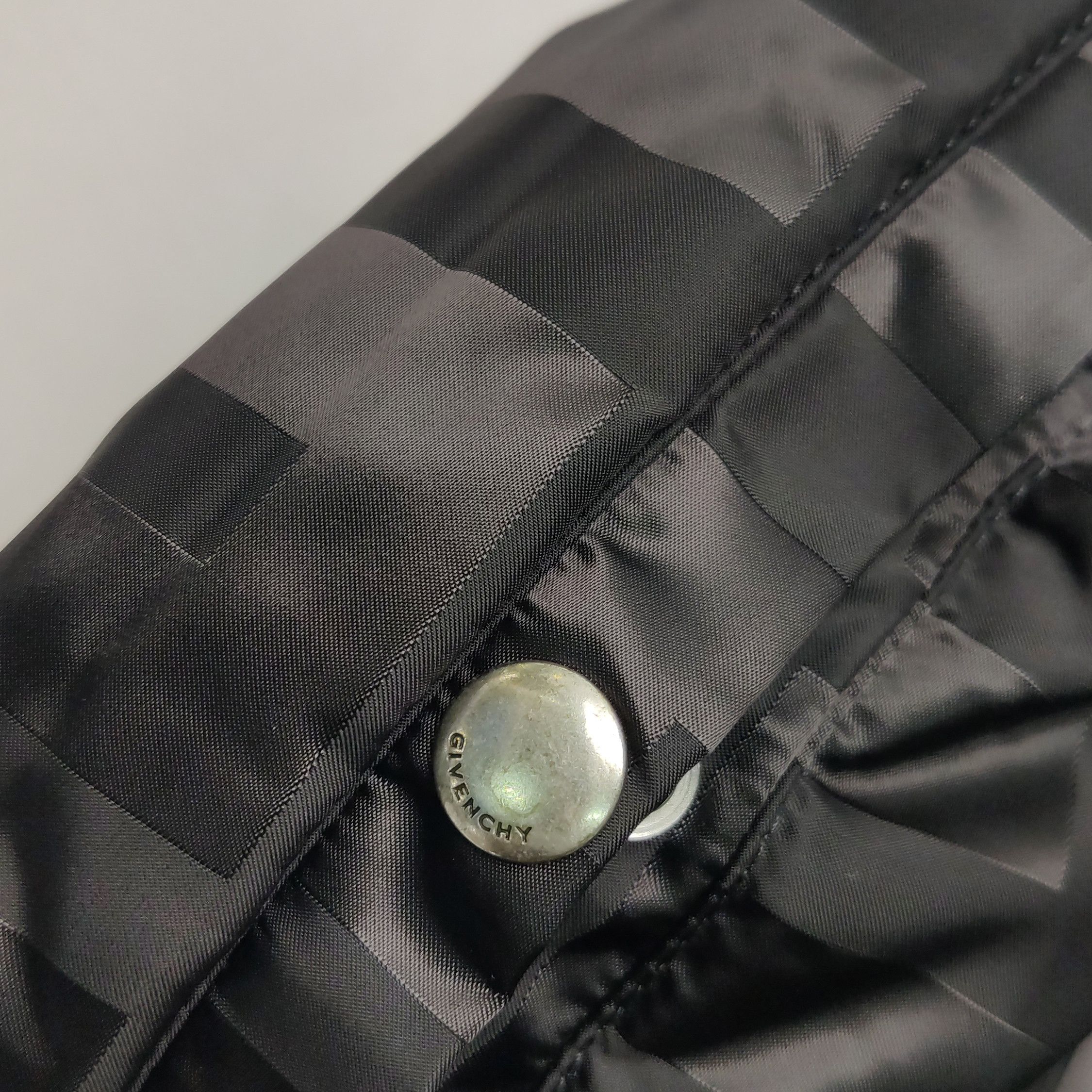 Givenchy Givenchy Men m Heavy Coats Size US M / EU 48-50 / 2 - 15 Thumbnail
