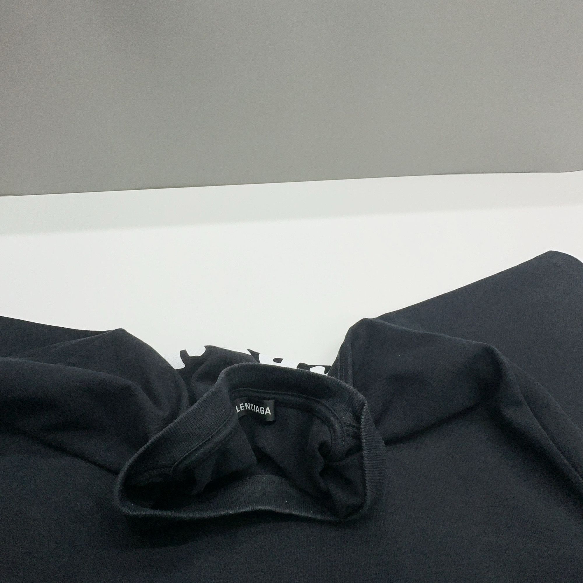 Balenciaga Balenciaga Crew Logo T-Shirt Size XS Size US XS / EU 42 / 0 - 6 Thumbnail