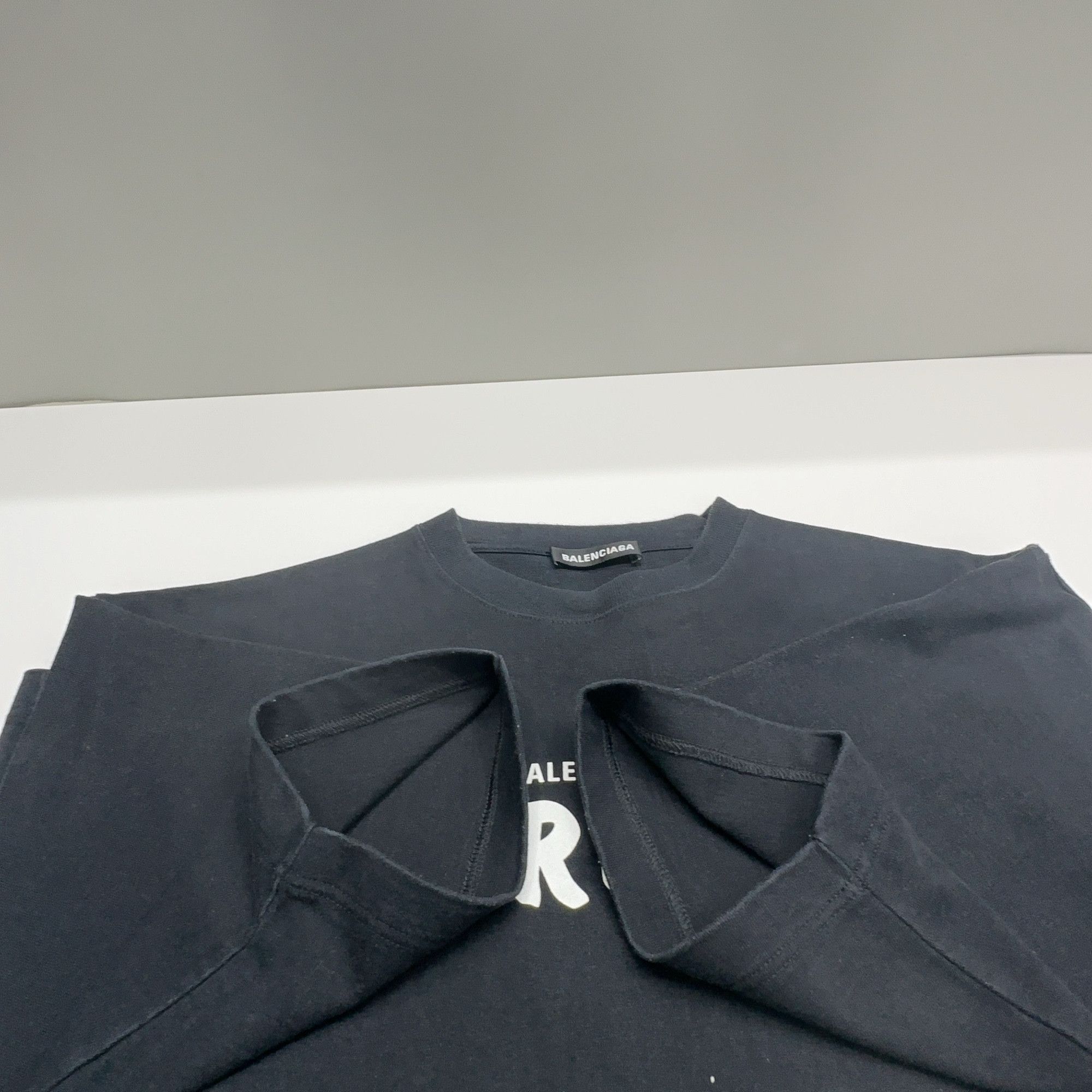 Balenciaga Balenciaga Crew Logo T-Shirt Size XS Size US XS / EU 42 / 0 - 9 Thumbnail