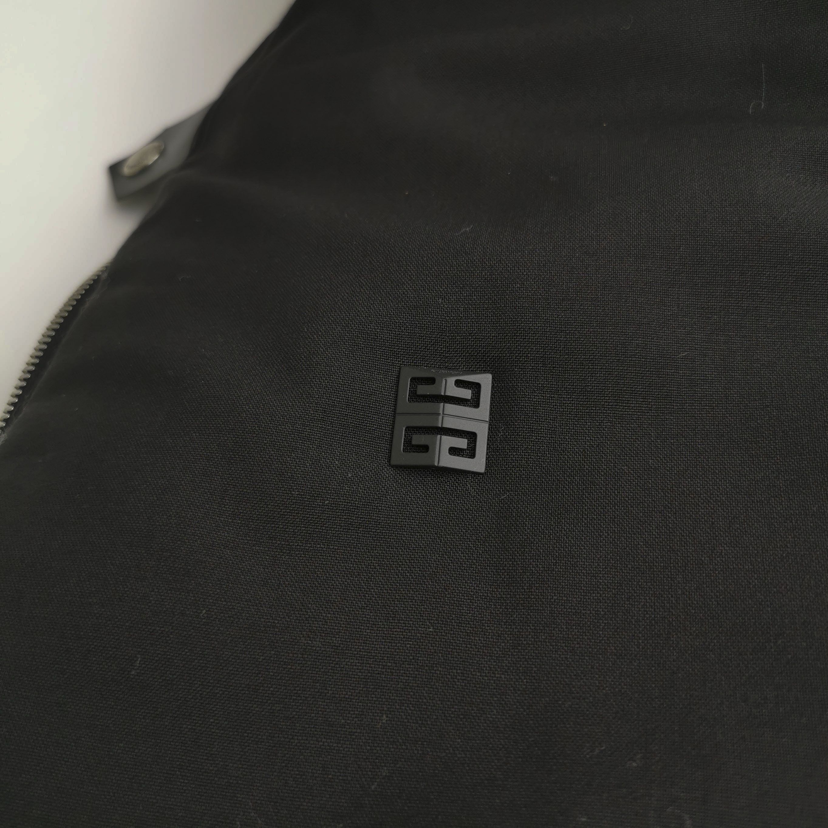 Givenchy Givenchy Men s Heavy Coats Size US S / EU 44-46 / 1 - 5 Thumbnail