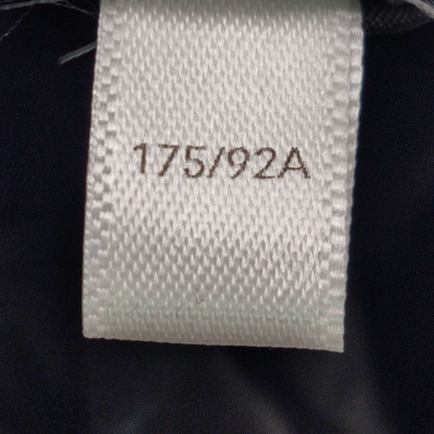 Givenchy Givenchy Men m Heavy Coats Size US M / EU 48-50 / 2 - 9 Thumbnail