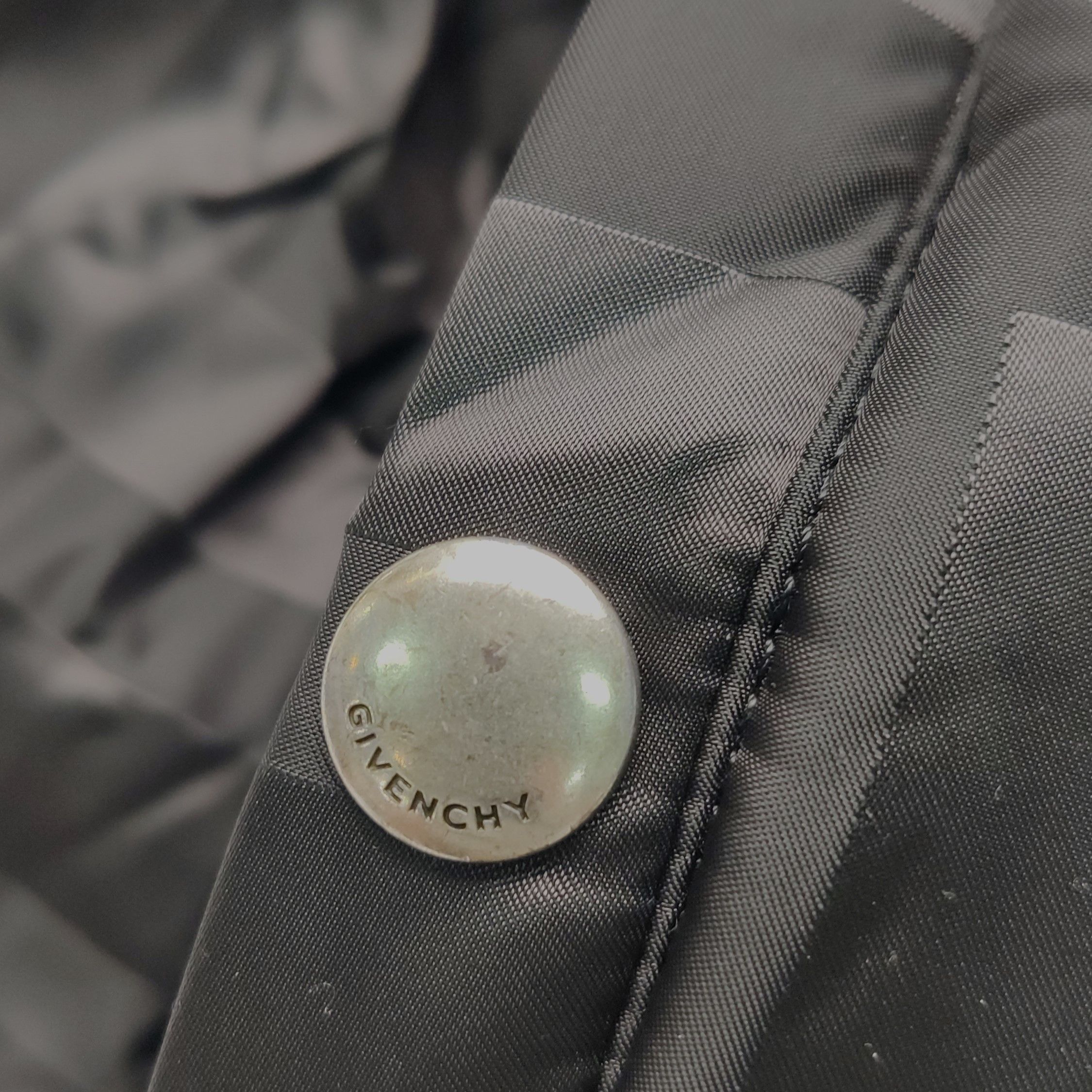 Givenchy Givenchy Men m Heavy Coats Size US M / EU 48-50 / 2 - 14 Thumbnail