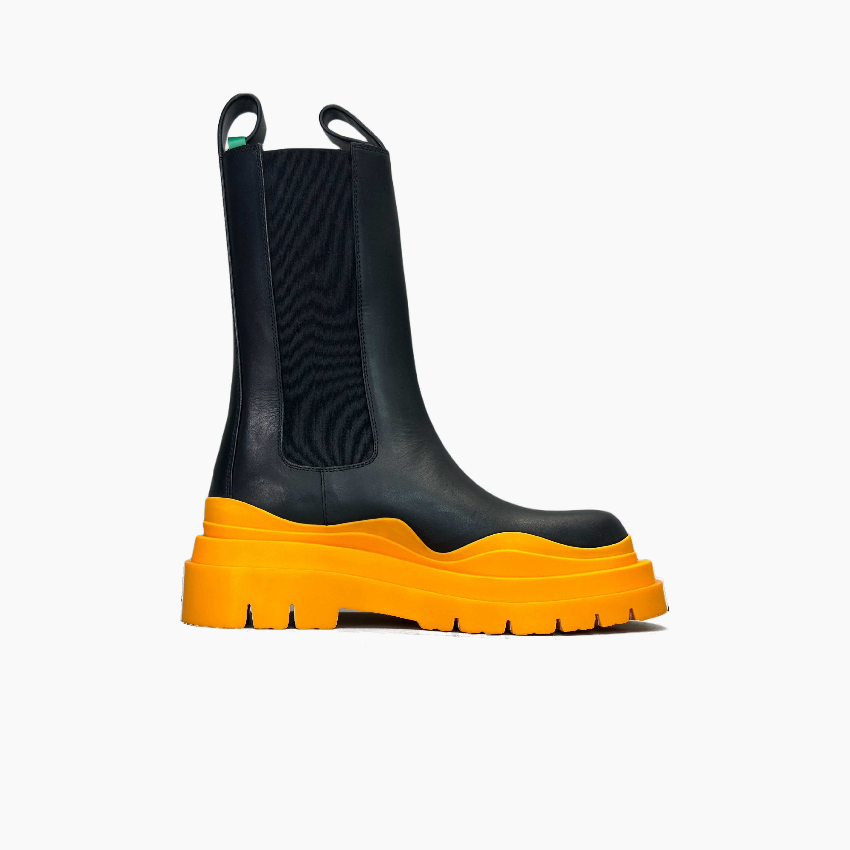 Bottega Veneta Bottega Veneta Tire Chelsea Boots Size 37 Size US 7 / IT 37 - 2 Thumbnail