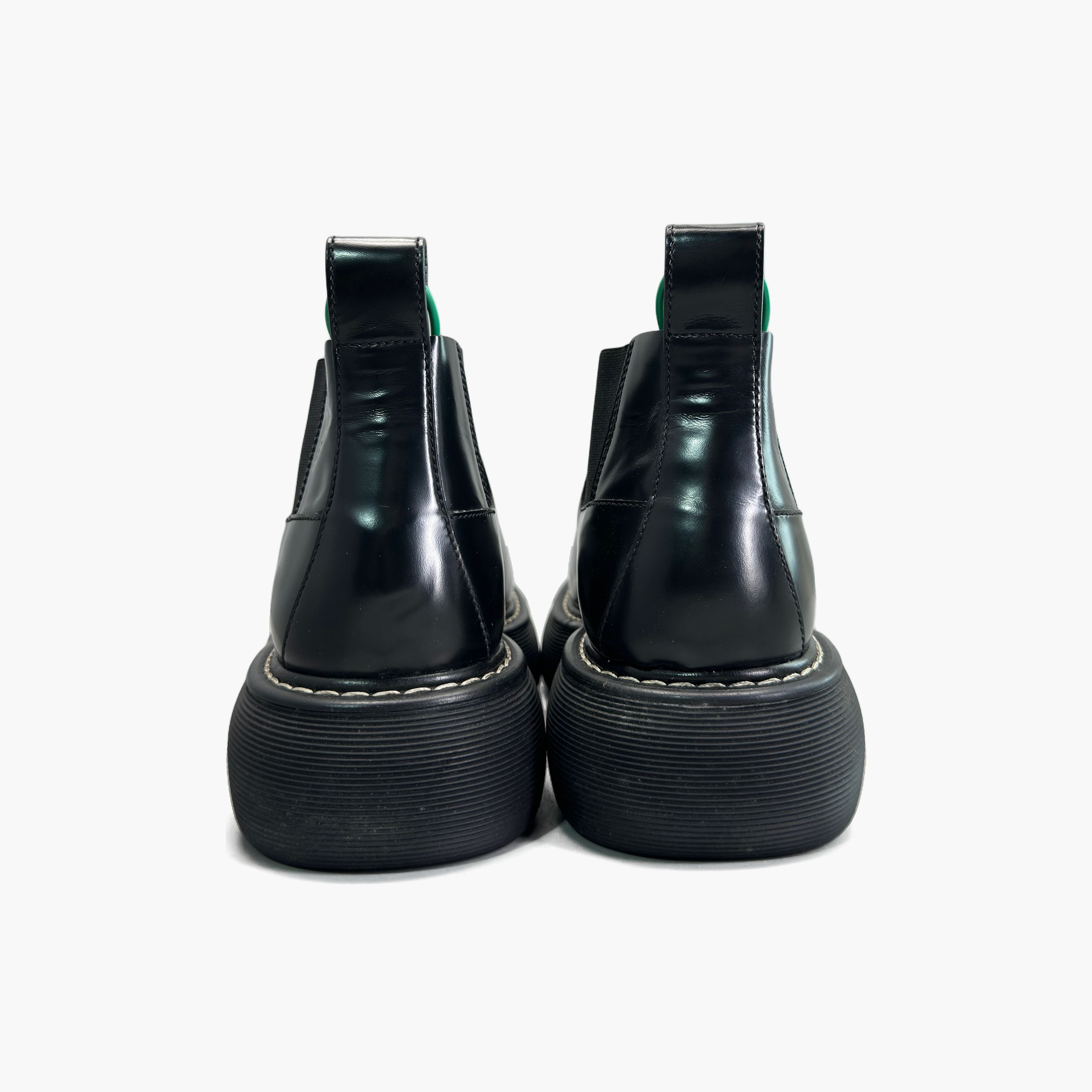 Bottega Veneta Bottega Veneta Black Leather Bounce Chelsea Boots Size 11 Size US 11 / EU 44 - 6 Thumbnail