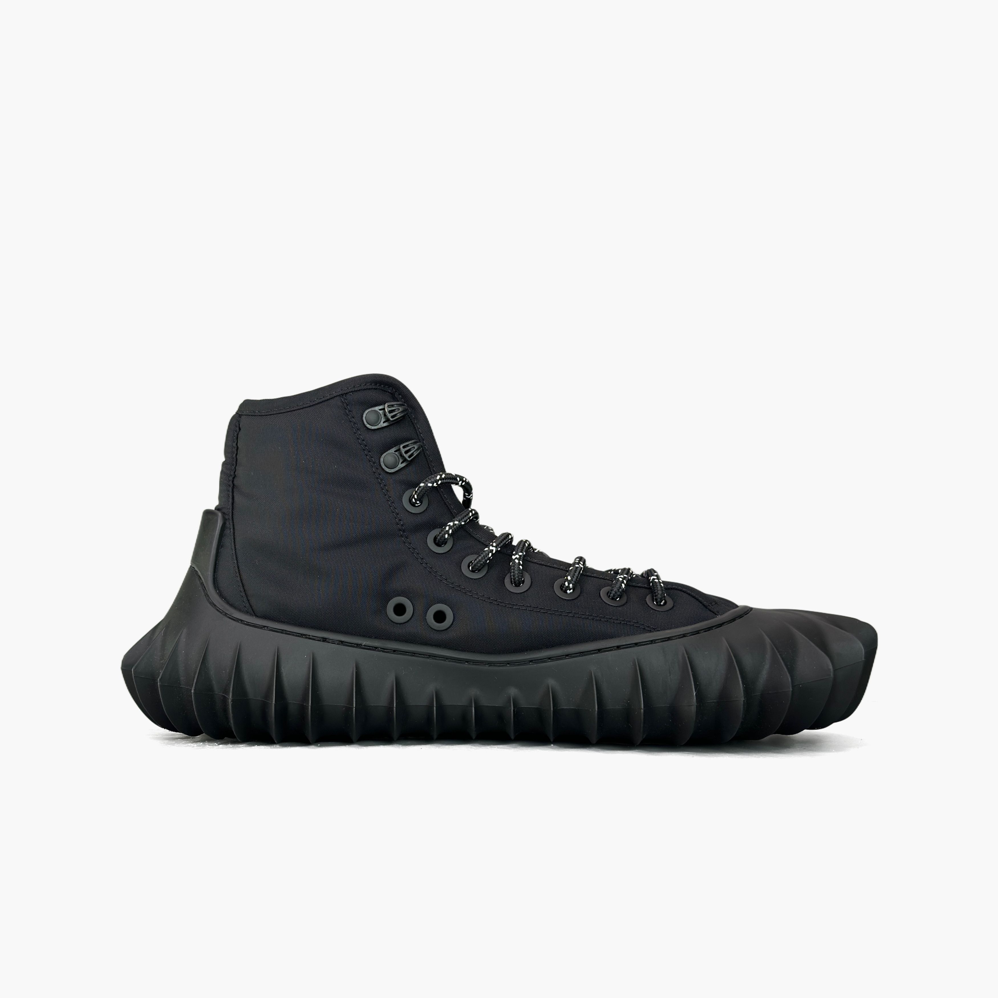 Bottega Veneta Bottega Veneta Denver Prow Hi-Top Sneakers Size 44 Size US 11 / EU 44 - 2 Thumbnail