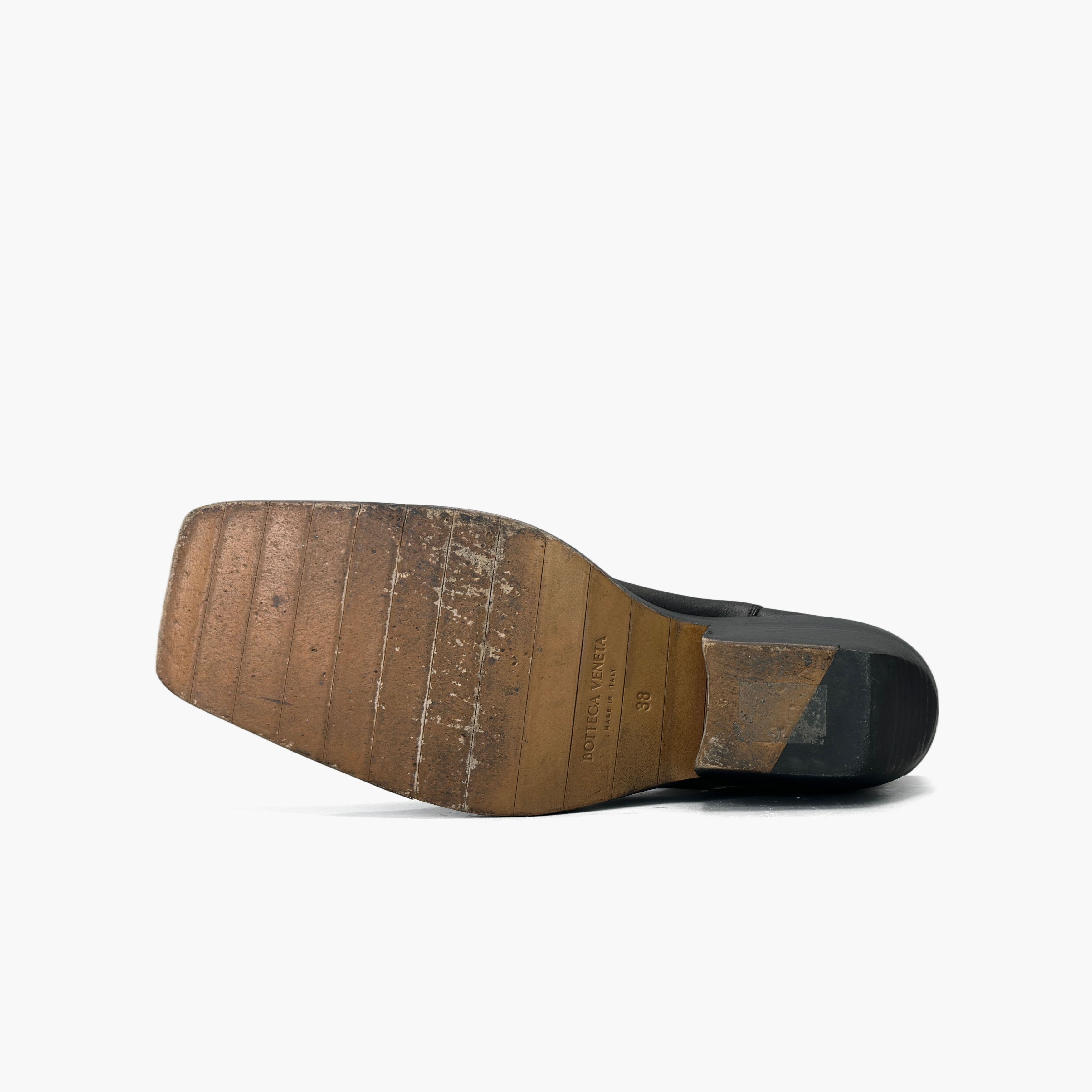 Bottega Veneta Bottega Veneta Square Toe Chelsea Boots Size 38 Size US 8 / IT 38 - 8 Thumbnail
