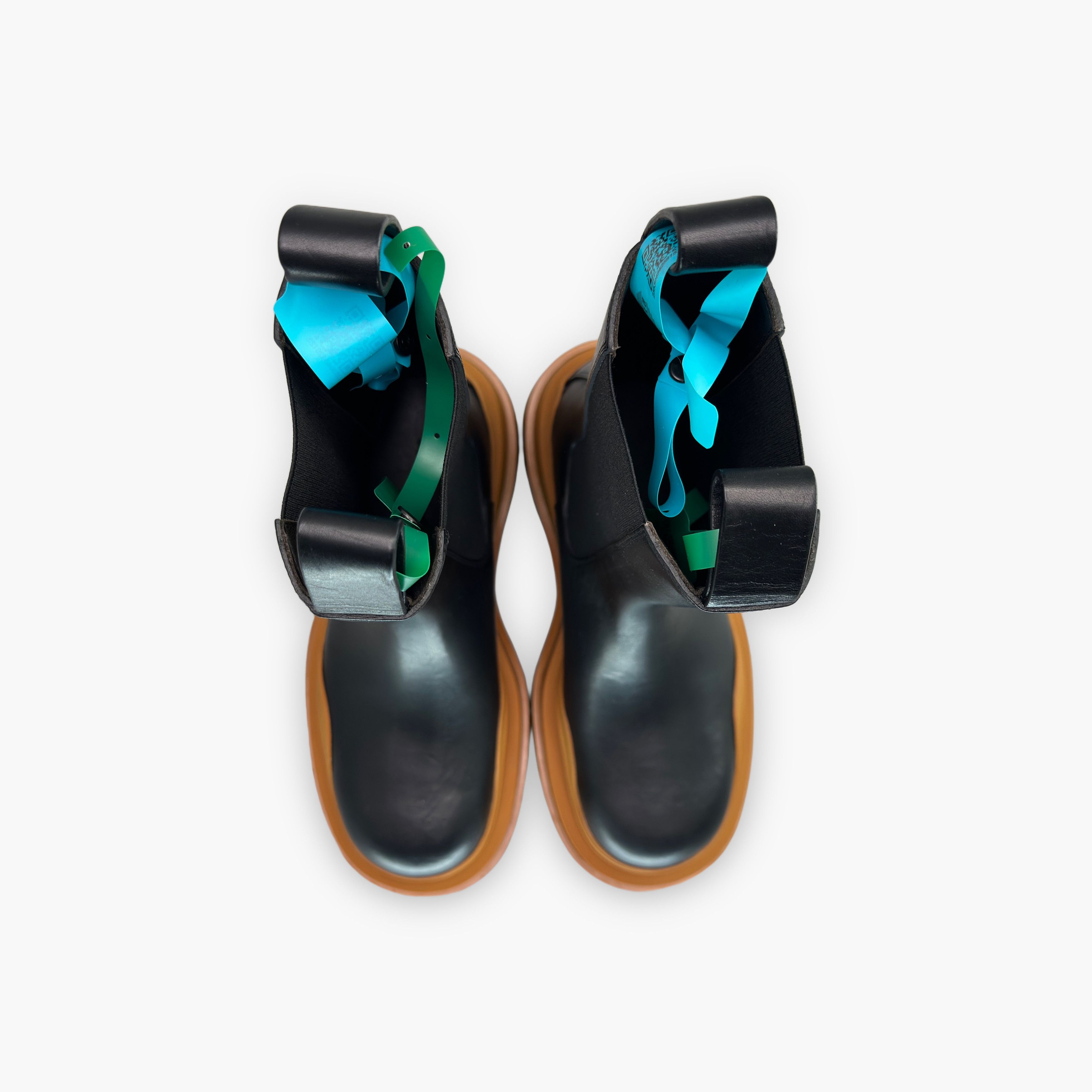 Bottega Veneta Bottega Veneta Tire Chelsea Boots Size 37.5 Size US 7.5 / IT 37.5 - 9 Thumbnail