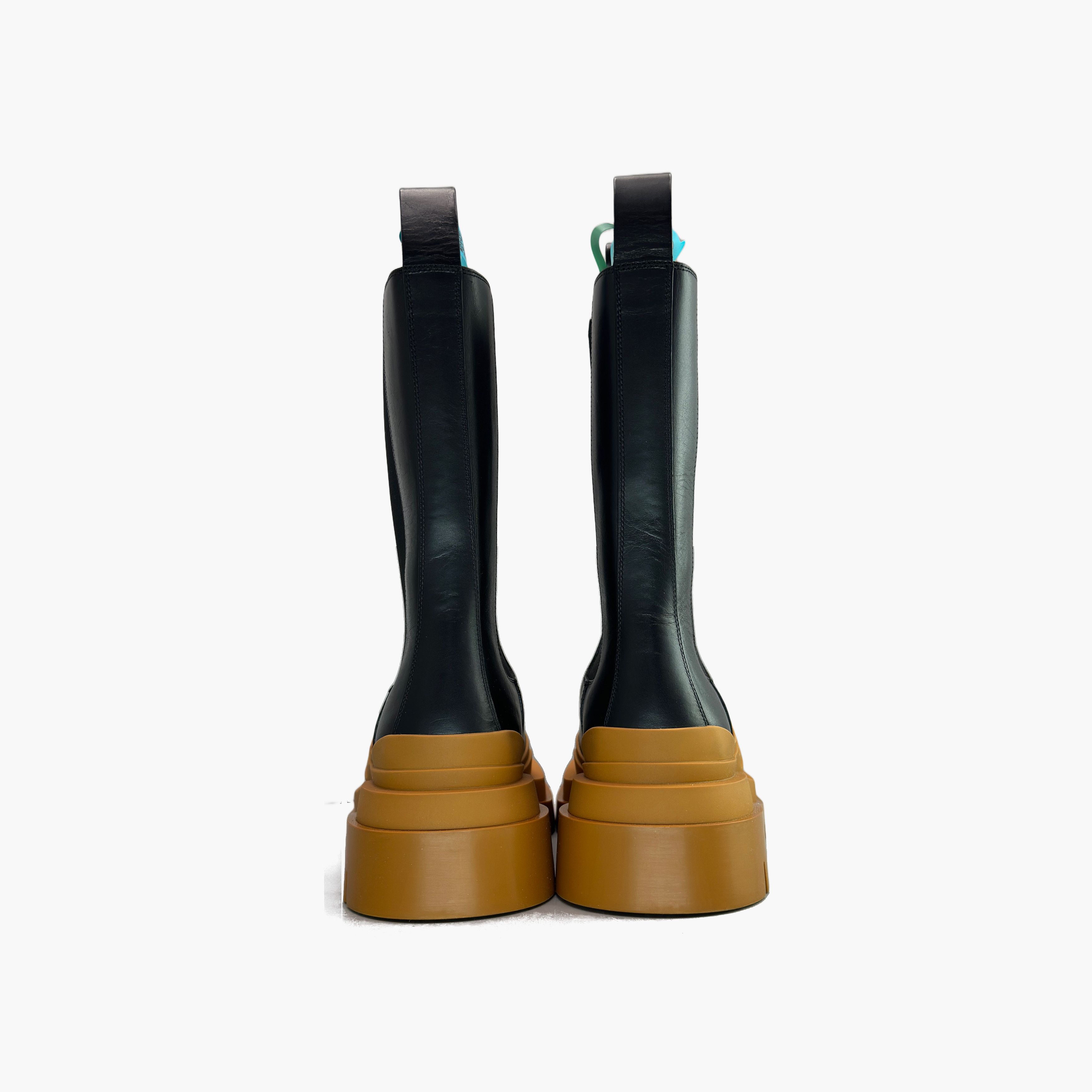 Bottega Veneta Bottega Veneta Tire Chelsea Boots Size 37.5 Size US 7.5 / IT 37.5 - 6 Thumbnail
