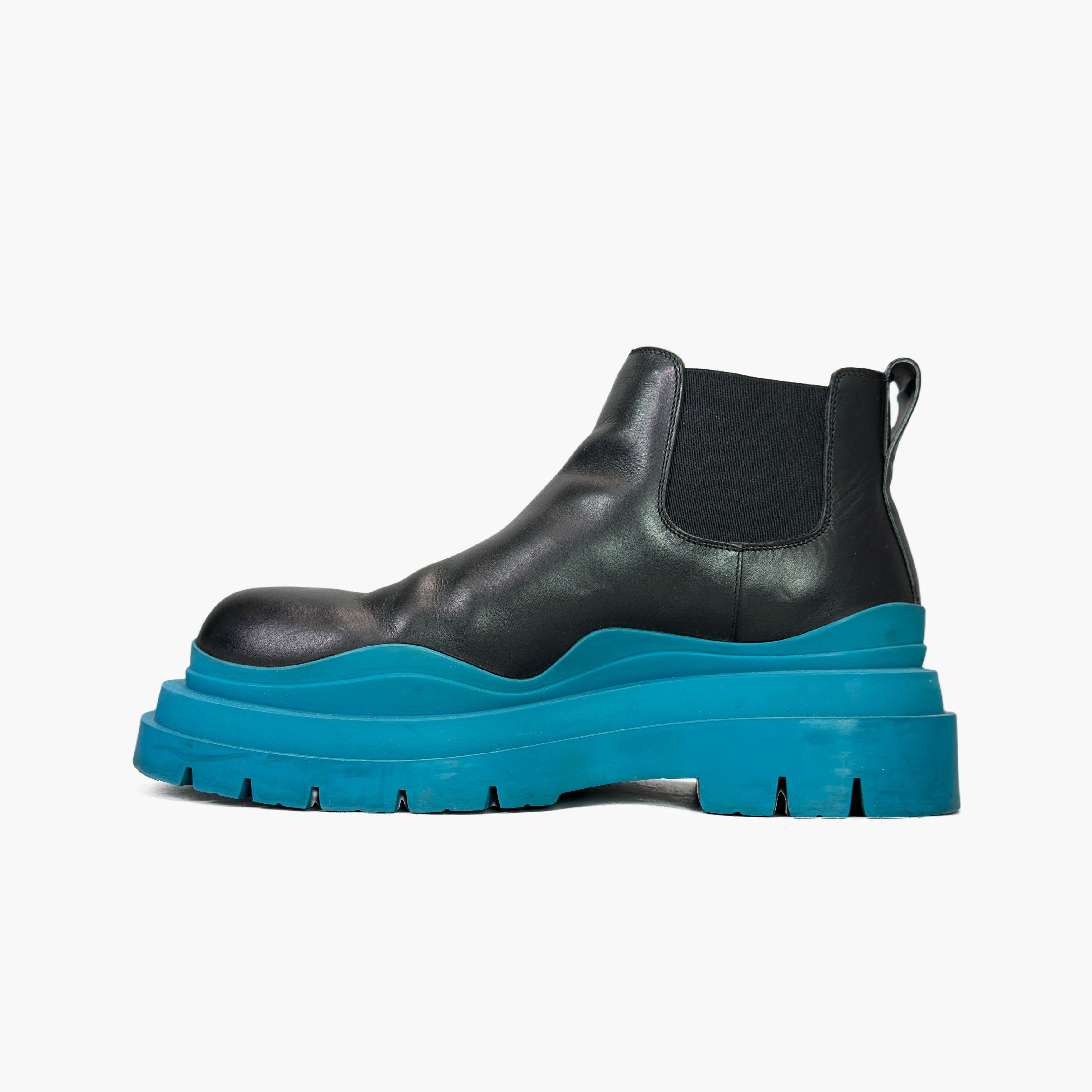 Bottega Veneta Bottega Veneta Blue Sole Chelsea Boots Size 9.5 Size US 9.5 / EU 42-43 - 3 Thumbnail