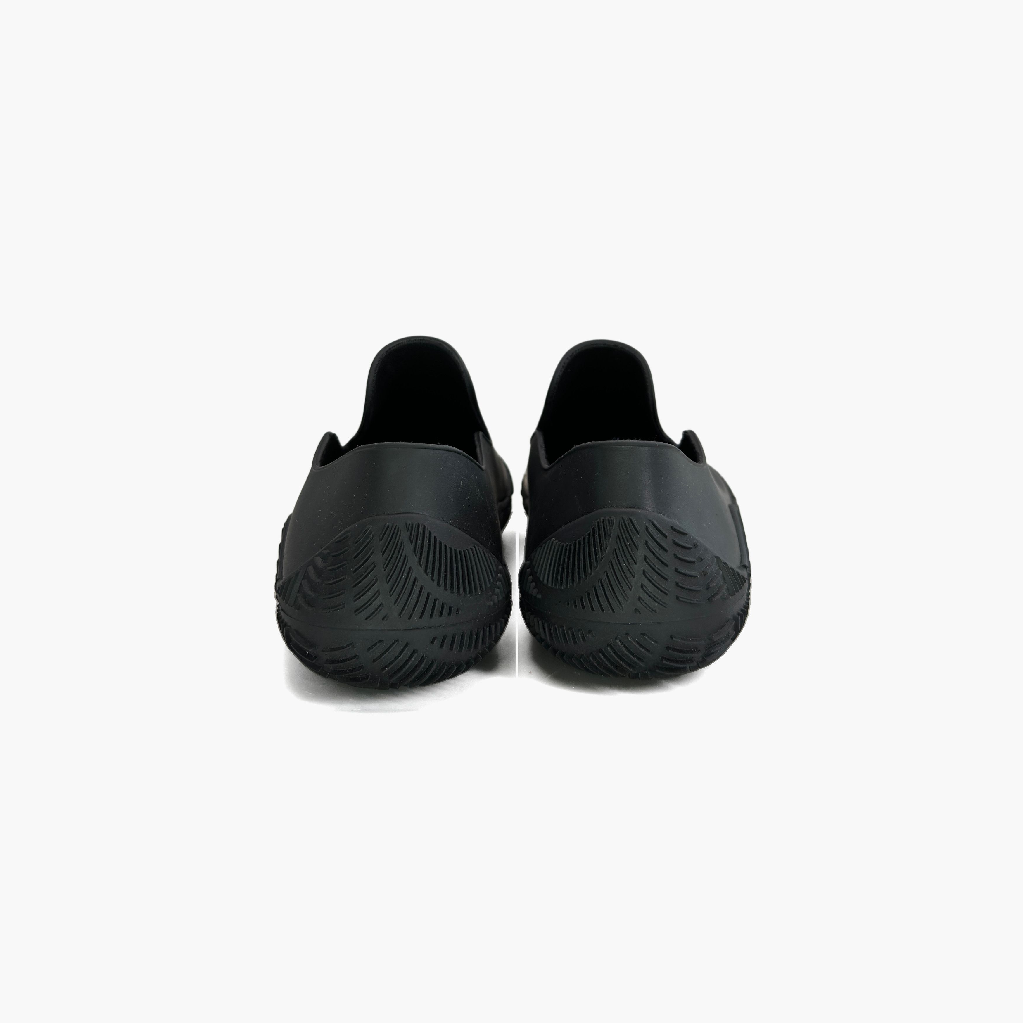 Bottega Veneta Bottega Veneta Rubber Climber Slip Ons Size 7 Size US 7 / EU 40 - 6 Thumbnail