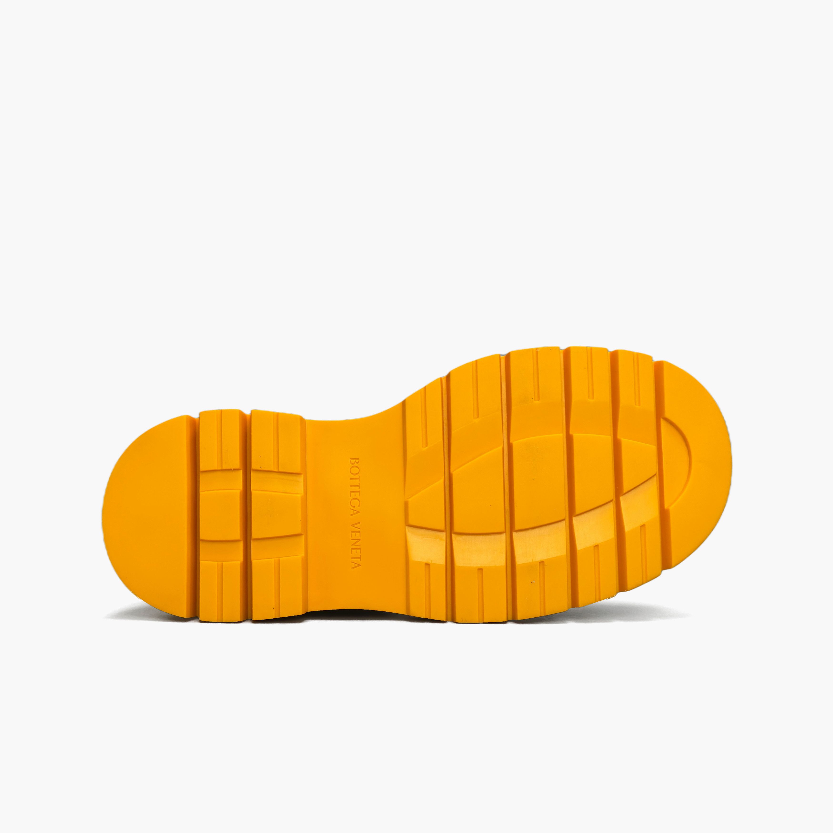 Bottega Veneta Bottega Veneta Orange Sole Tire Chelsea Boots Size 8 Size US 8 / EU 41 - 7 Thumbnail