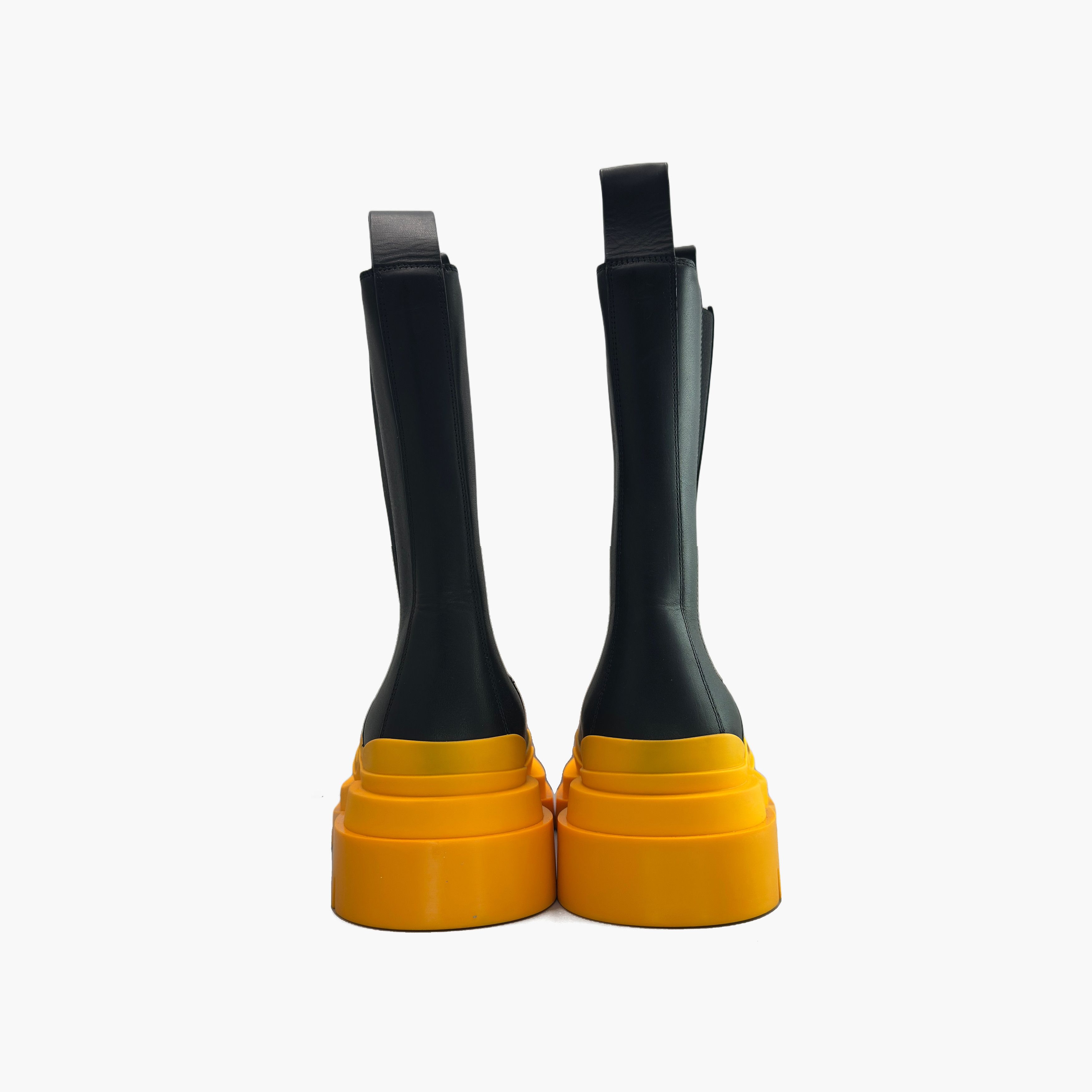 Bottega Veneta Bottega Veneta Orange Sole Tire Chelsea Boots Size 8 Size US 8 / EU 41 - 6 Thumbnail