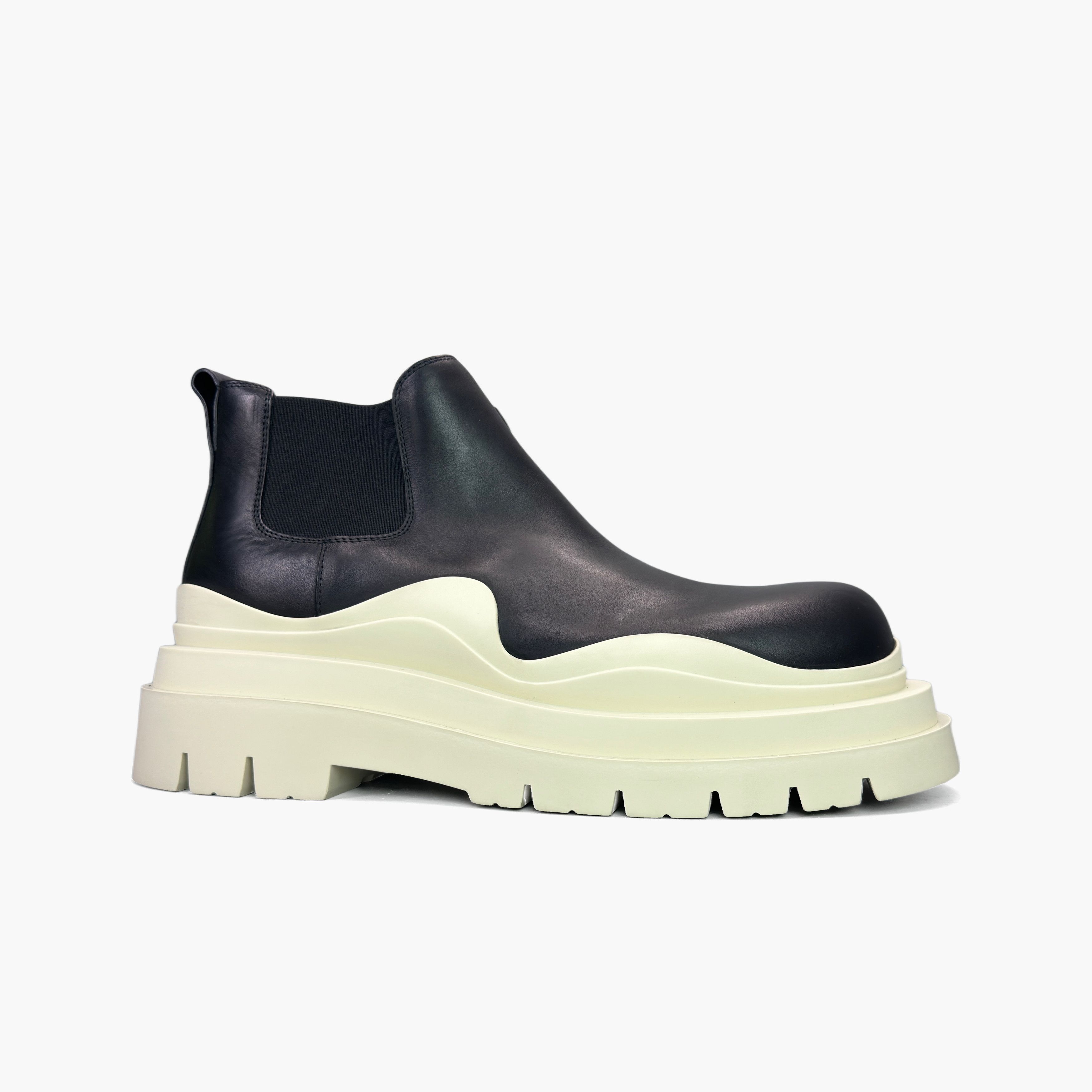 Bottega Veneta Bottega Veneta Tire Chelsea Boots Size 11 Size US 11 / EU 44 - 4 Thumbnail