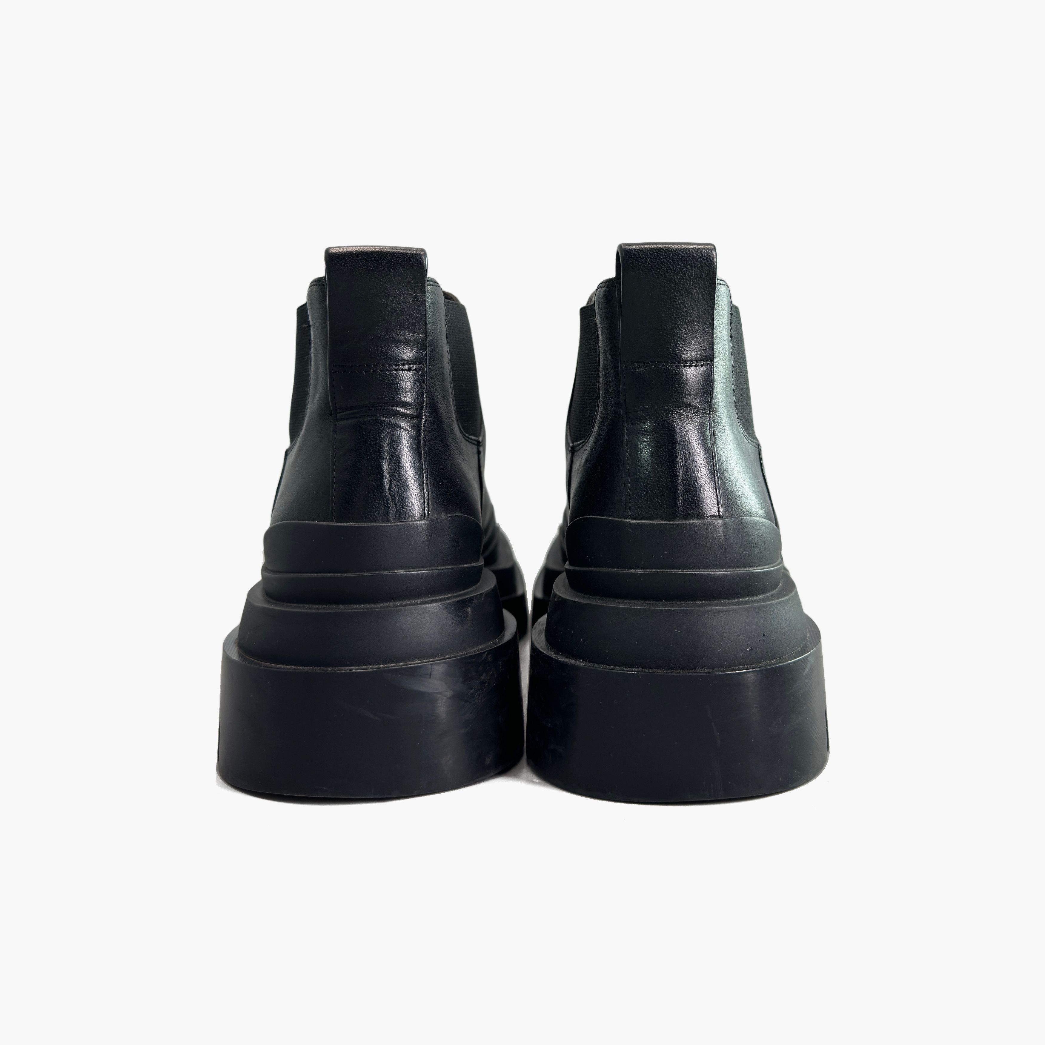 Bottega Veneta Bottega Veneta Tire Chelsea Boots Size 36.5 Size US 6.5 / IT 36.5 - 6 Thumbnail