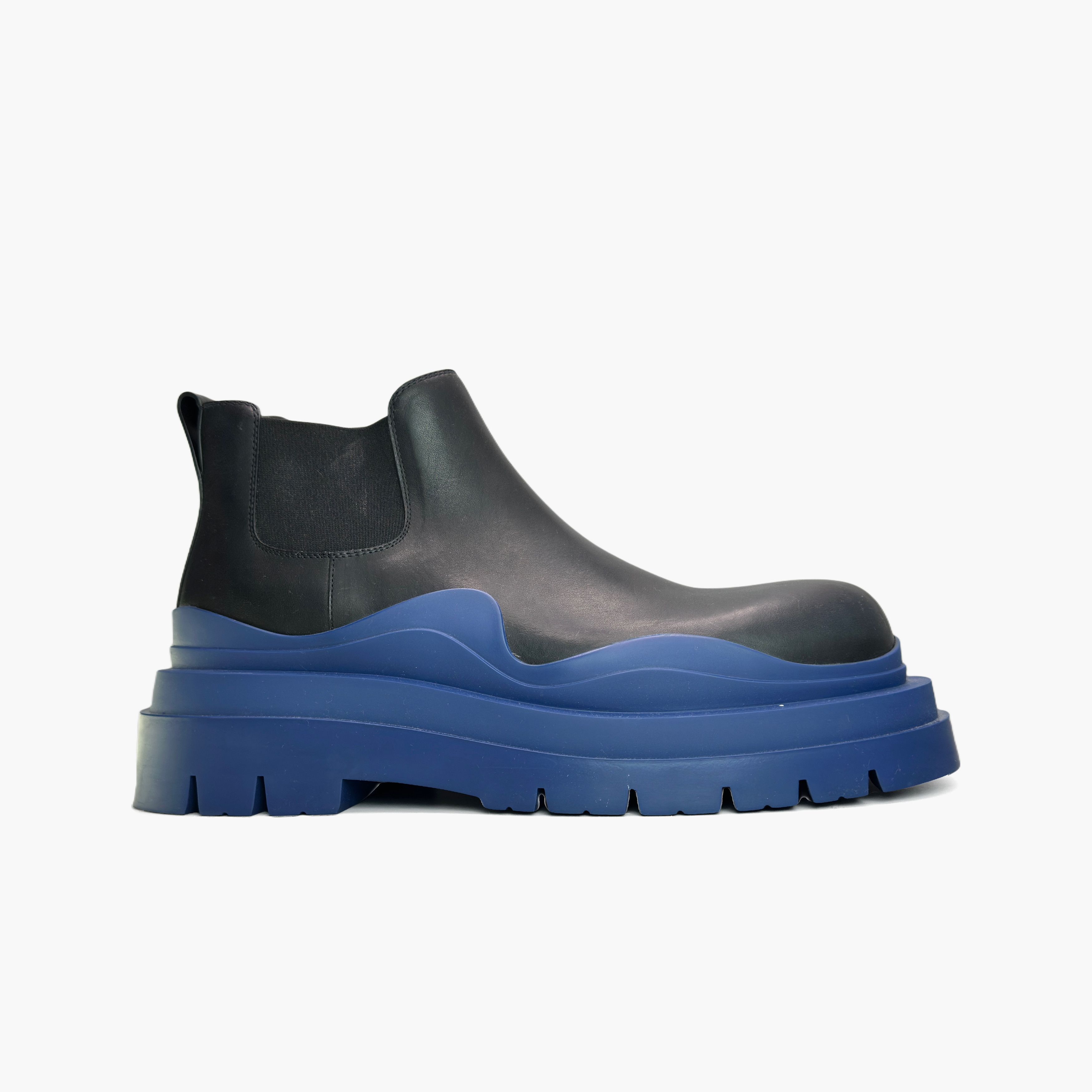 Bottega Veneta Bottega Veneta Tire Chelsea Boots Size 45 Size US 12 / EU 45 - 4 Thumbnail