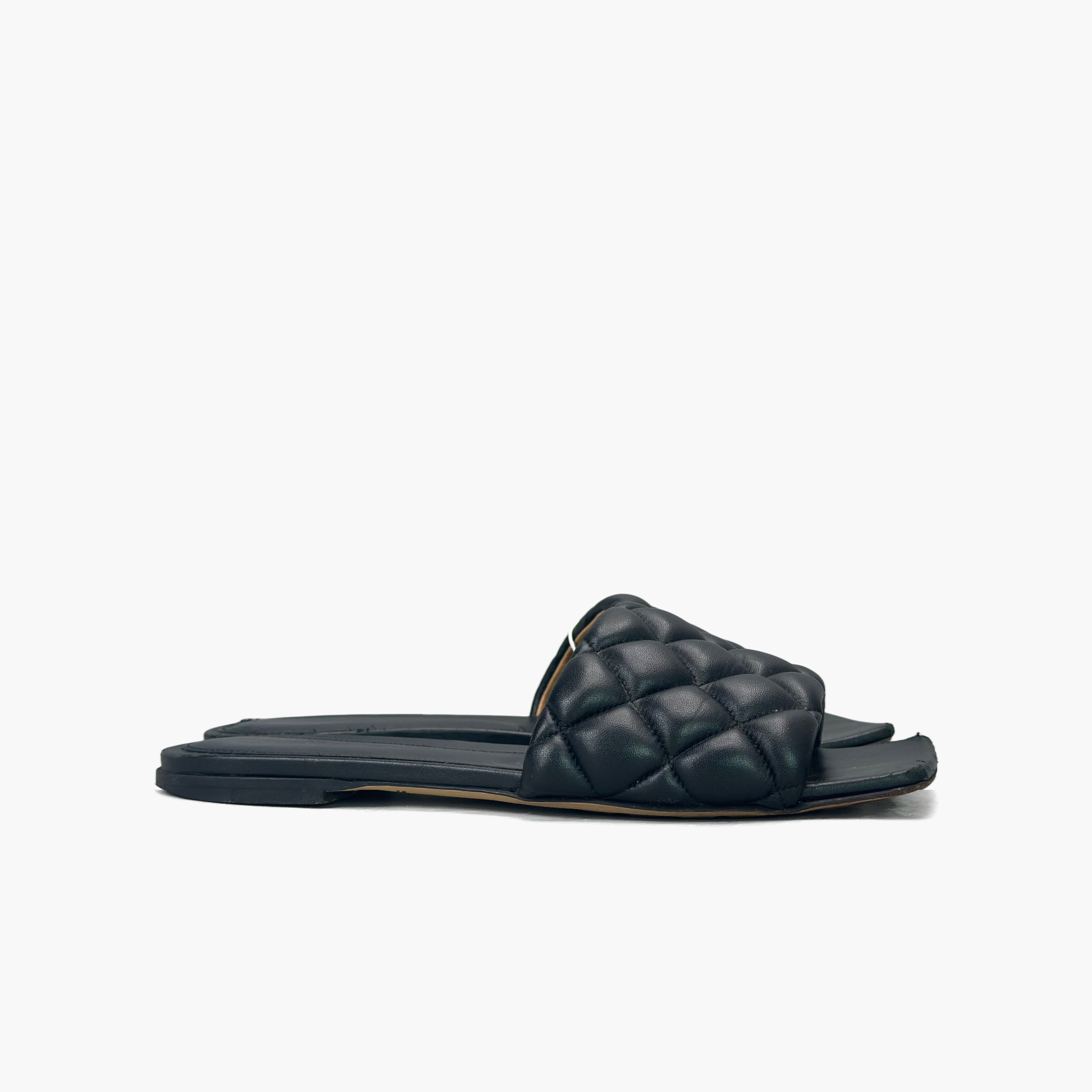 Bottega Veneta Bottega Veneta Quilted Leather Sandals Size 36 Size US 6 / IT 36 - 4 Thumbnail