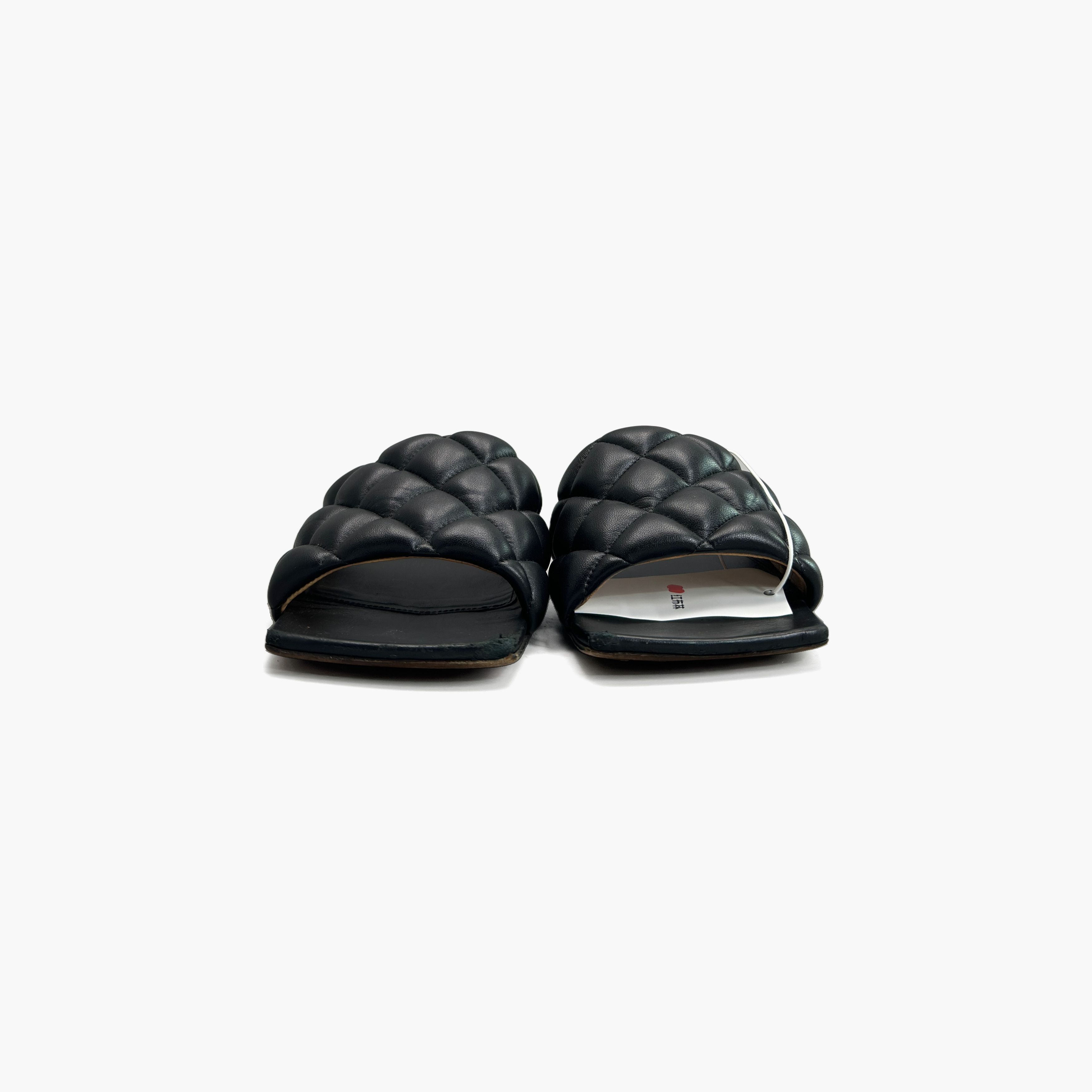 Bottega Veneta Bottega Veneta Quilted Leather Sandals Size 36 Size US 6 / IT 36 - 5 Thumbnail