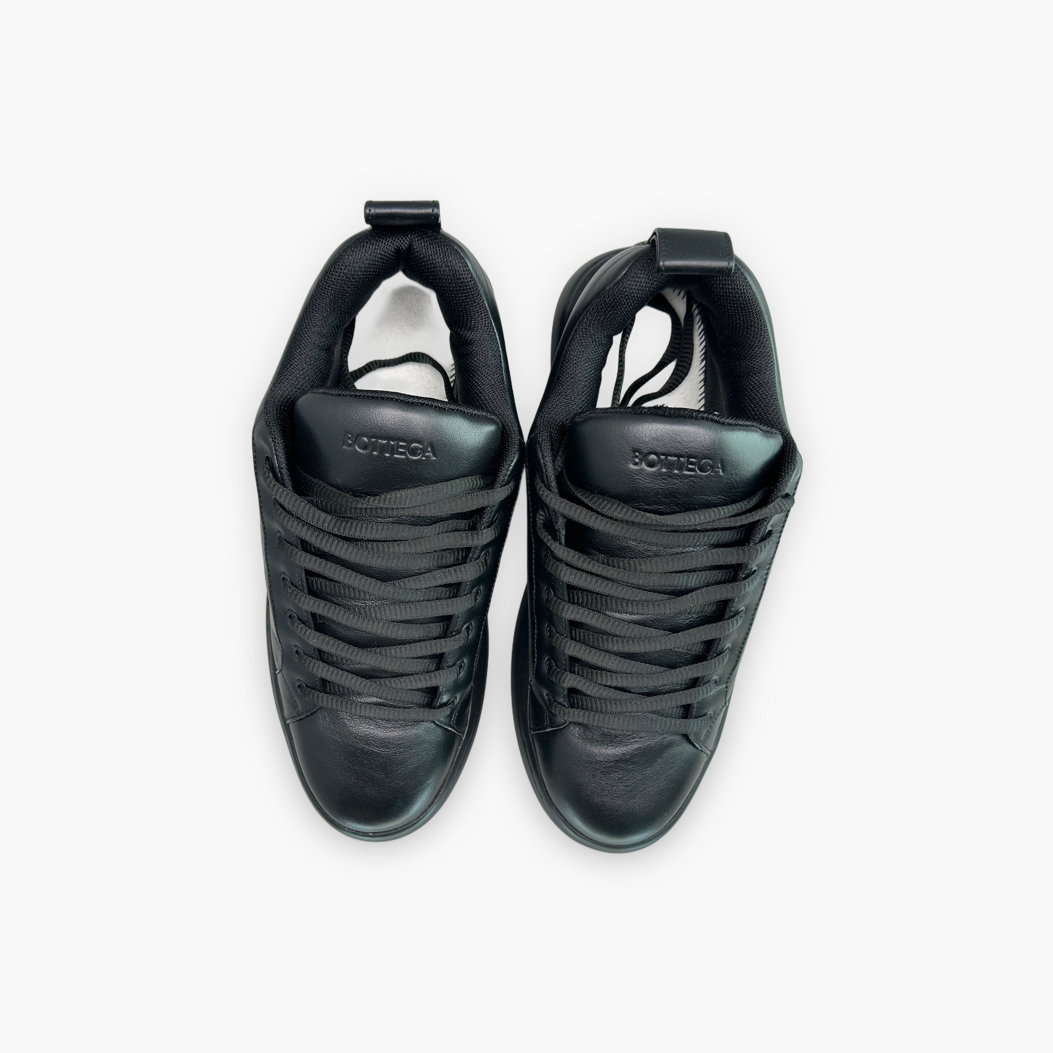 Bottega Veneta Bottega Veneta Pillow Low-Top Sneakers Size 12 Size US 12 / EU 45 - 9 Thumbnail