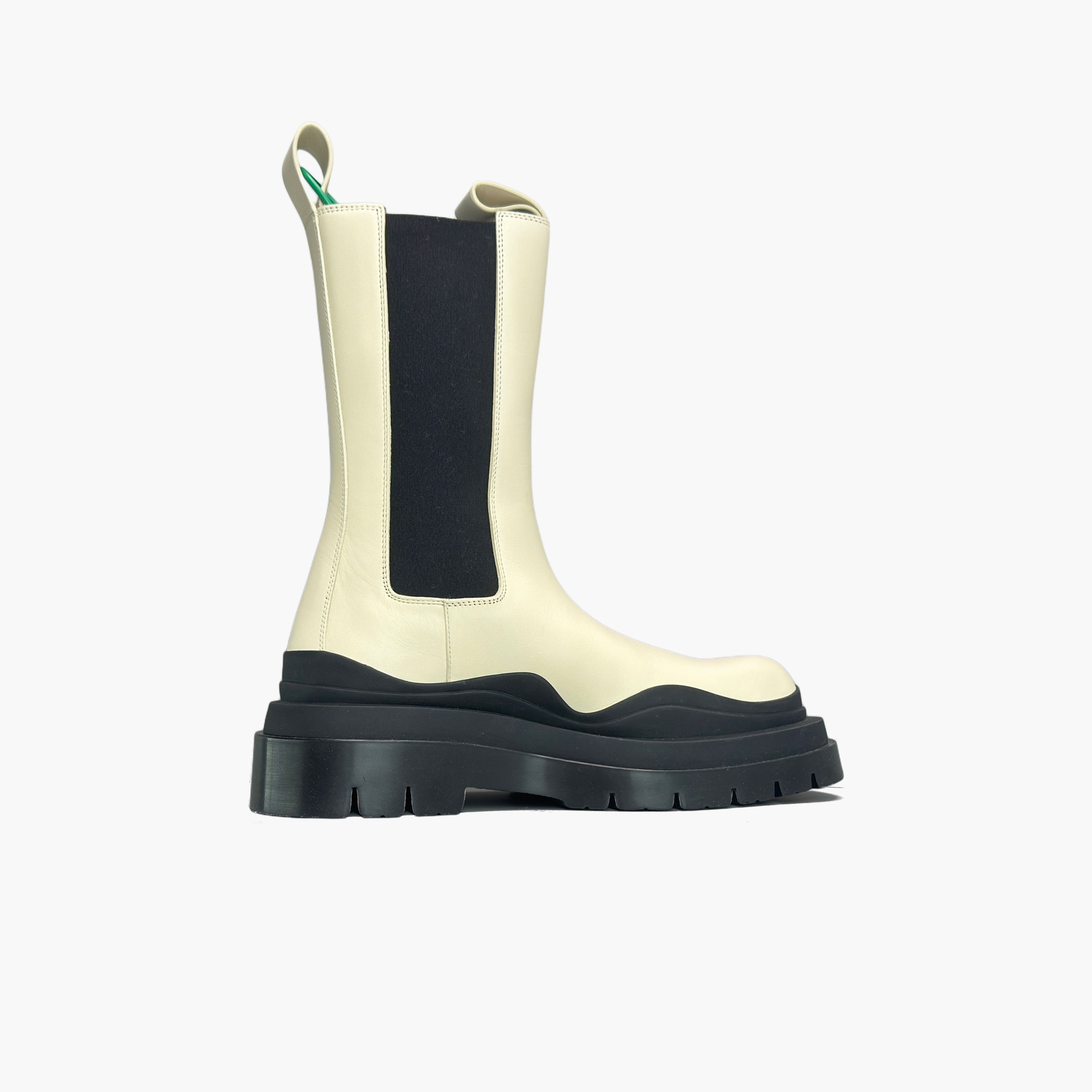 Bottega Veneta Bottega Veneta Tire Chelsea Boots Size 38 Size US 8 / IT 38 - 2 Thumbnail