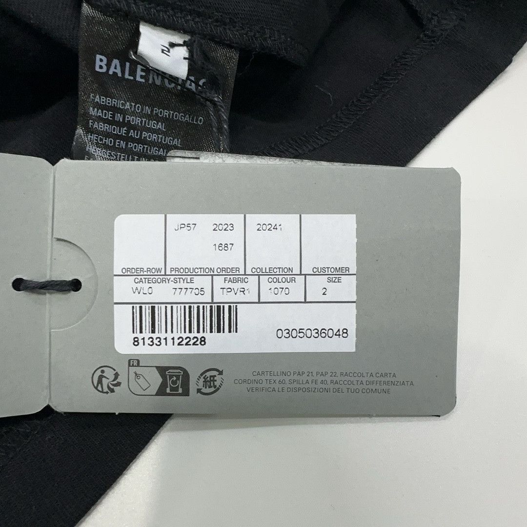 Balenciaga Balenciaga Mayfair Soccer T-Shirt Size M Size US M / EU 48-50 / 2 - 6 Thumbnail