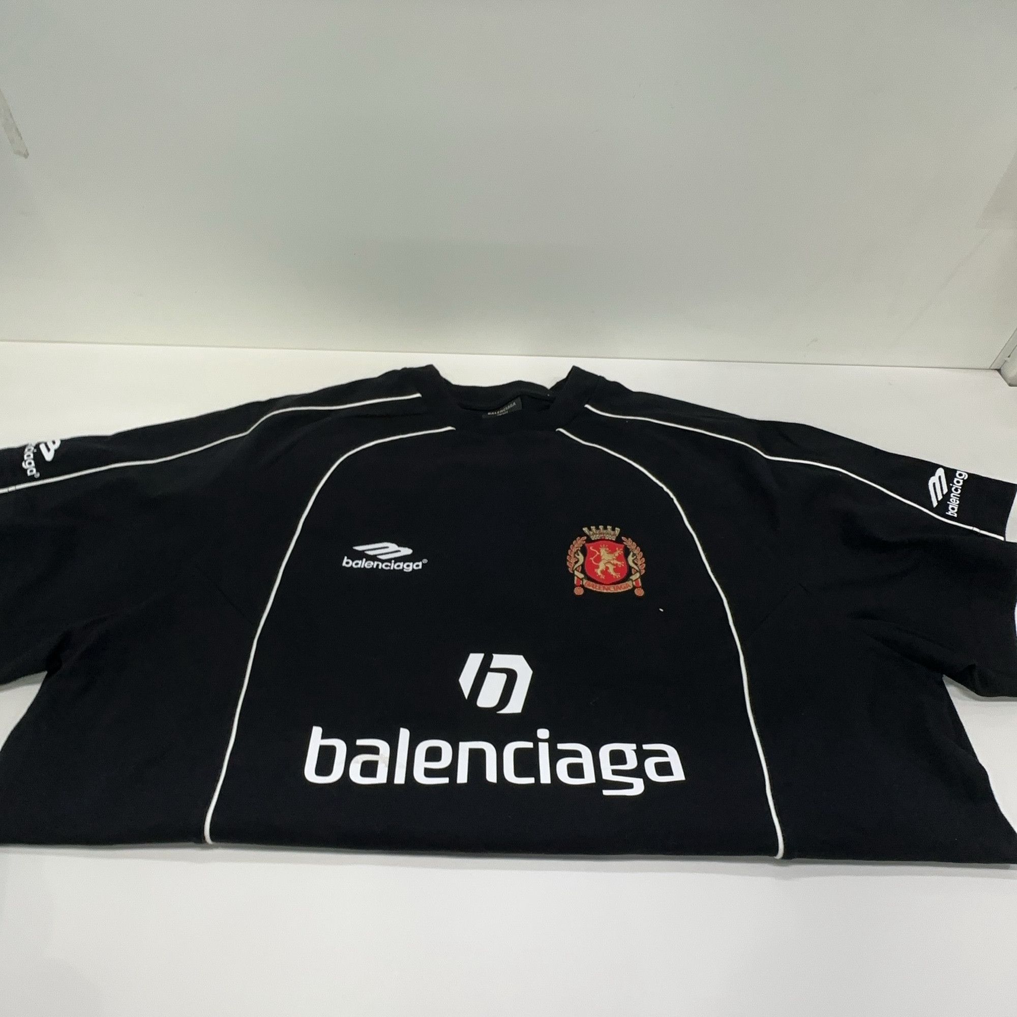 Balenciaga Balenciaga Mayfair Soccer T-Shirt Size M Size US M / EU 48-50 / 2 - 8 Thumbnail