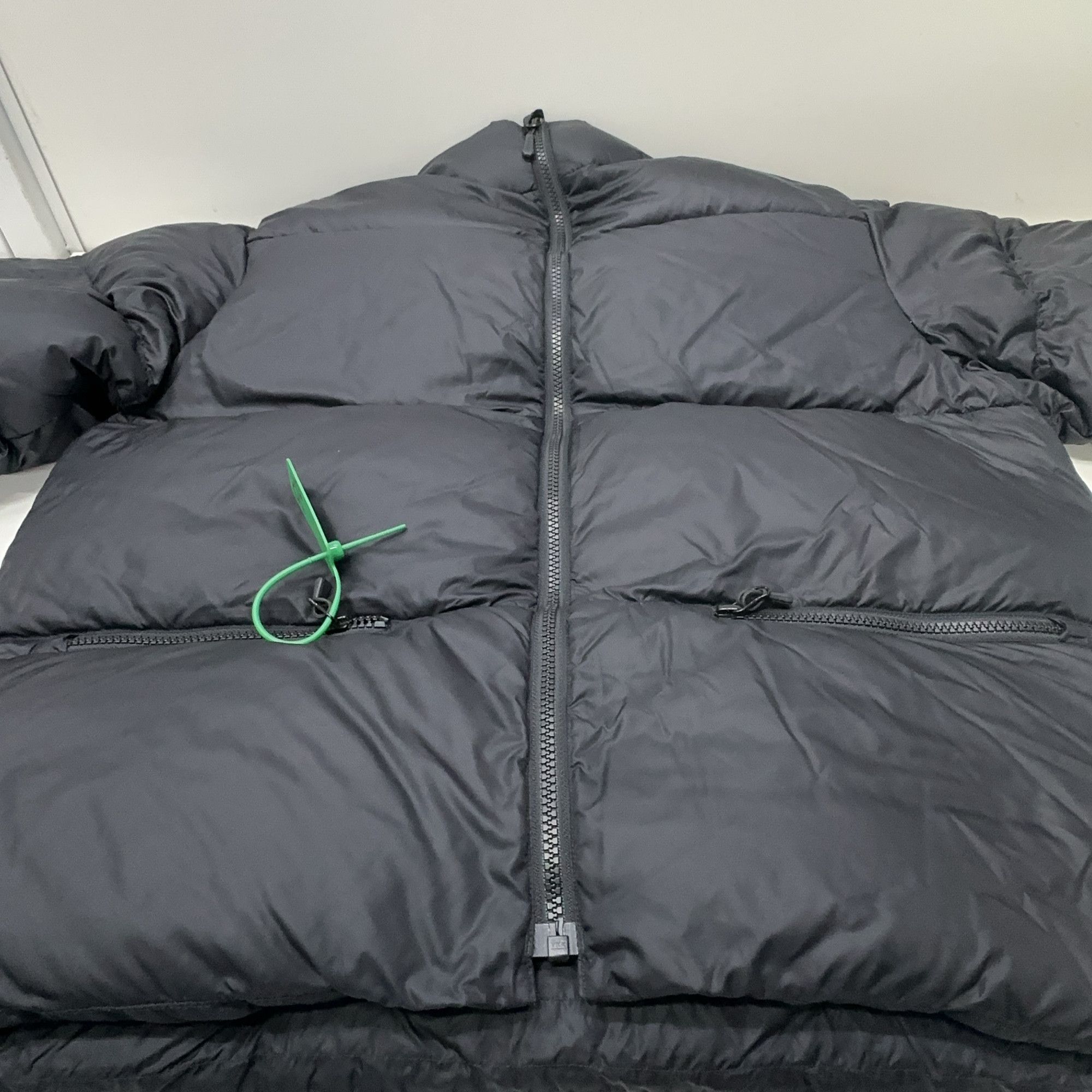 Supreme Supreme x Yohji Yamamoto Logo Puffer Jacket Size S Size US S / EU 44-46 / 1 - 5 Thumbnail
