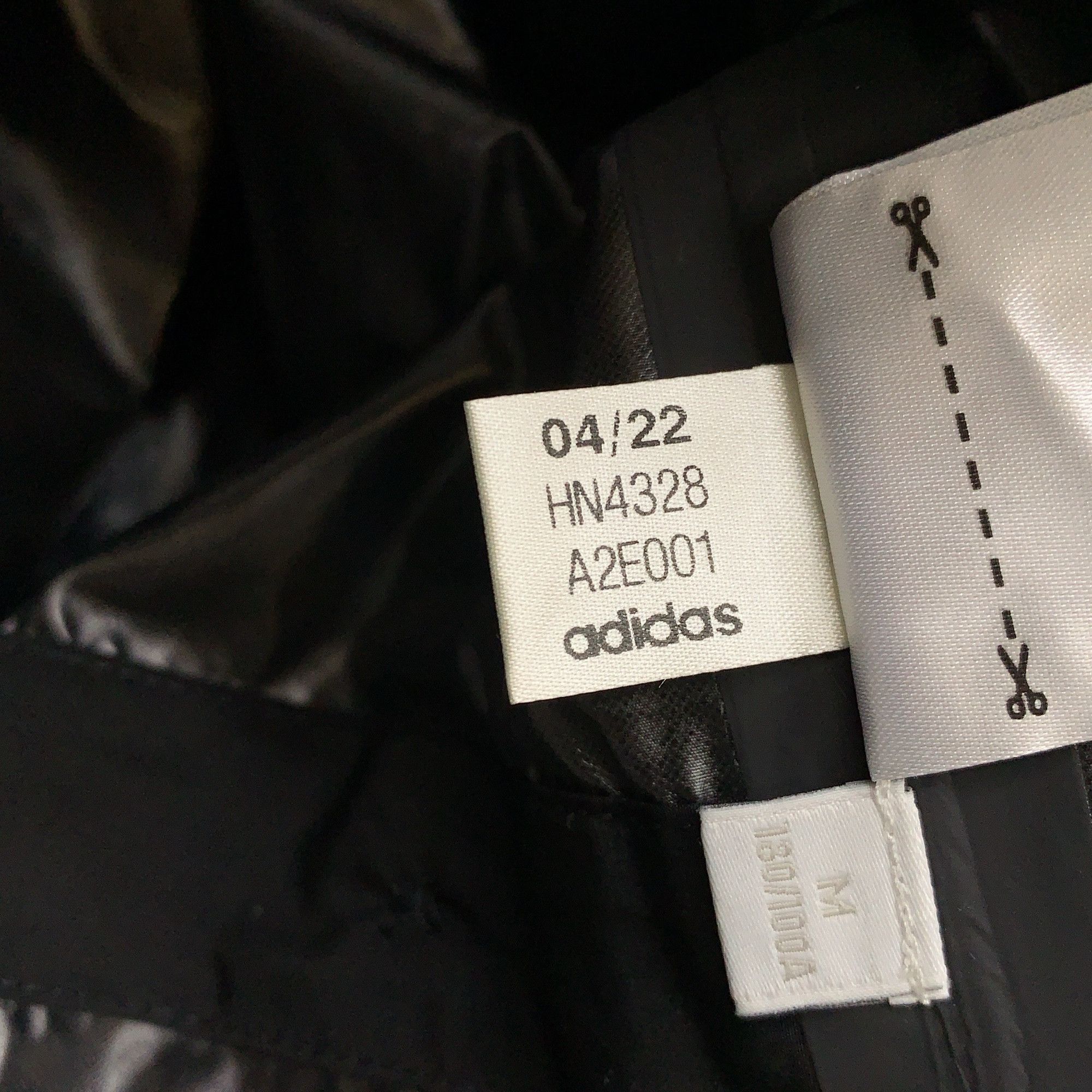 Y-3 Y-3 Dorico Logo Coat Size M Size US M / EU 48-50 / 2 - 3 Thumbnail