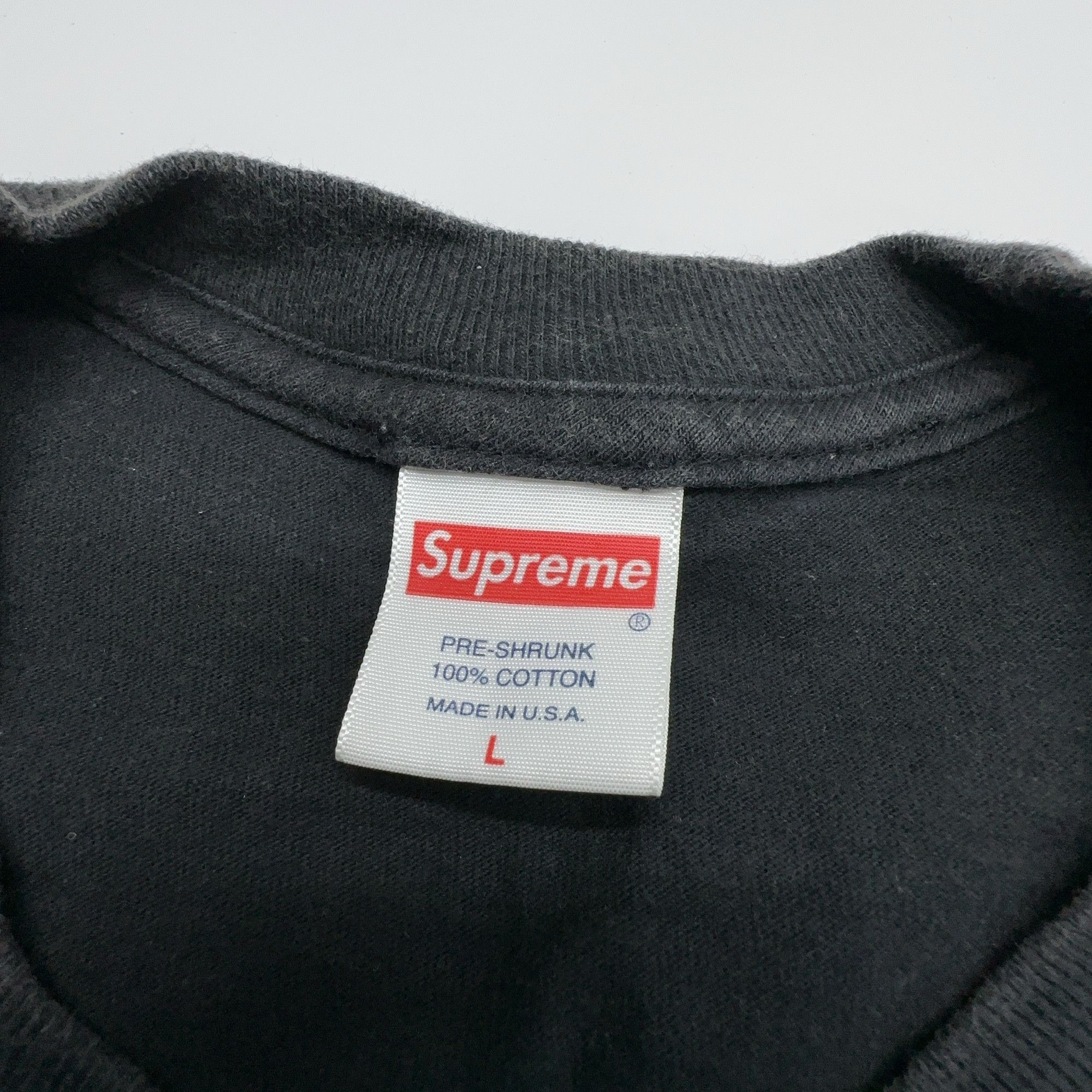 Supreme Supreme x The Crow T-Shirt Size L Size US L / EU 52-54 / 3 - 3 Thumbnail