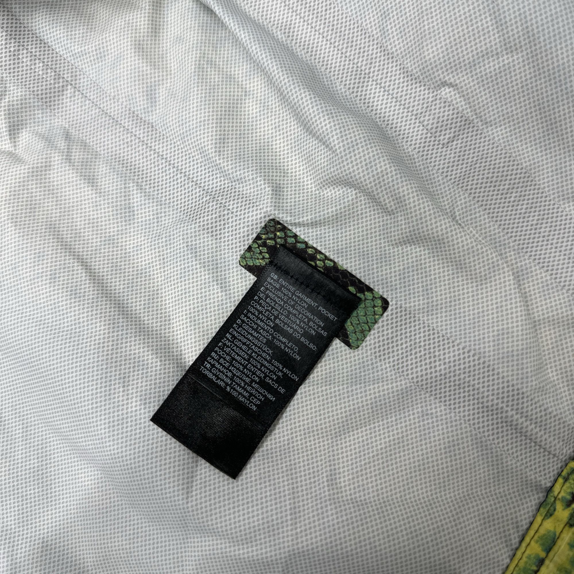 Supreme Supreme x The North Face Snakeskin Coaches Jacket Size M Size US M / EU 48-50 / 2 - 4 Thumbnail