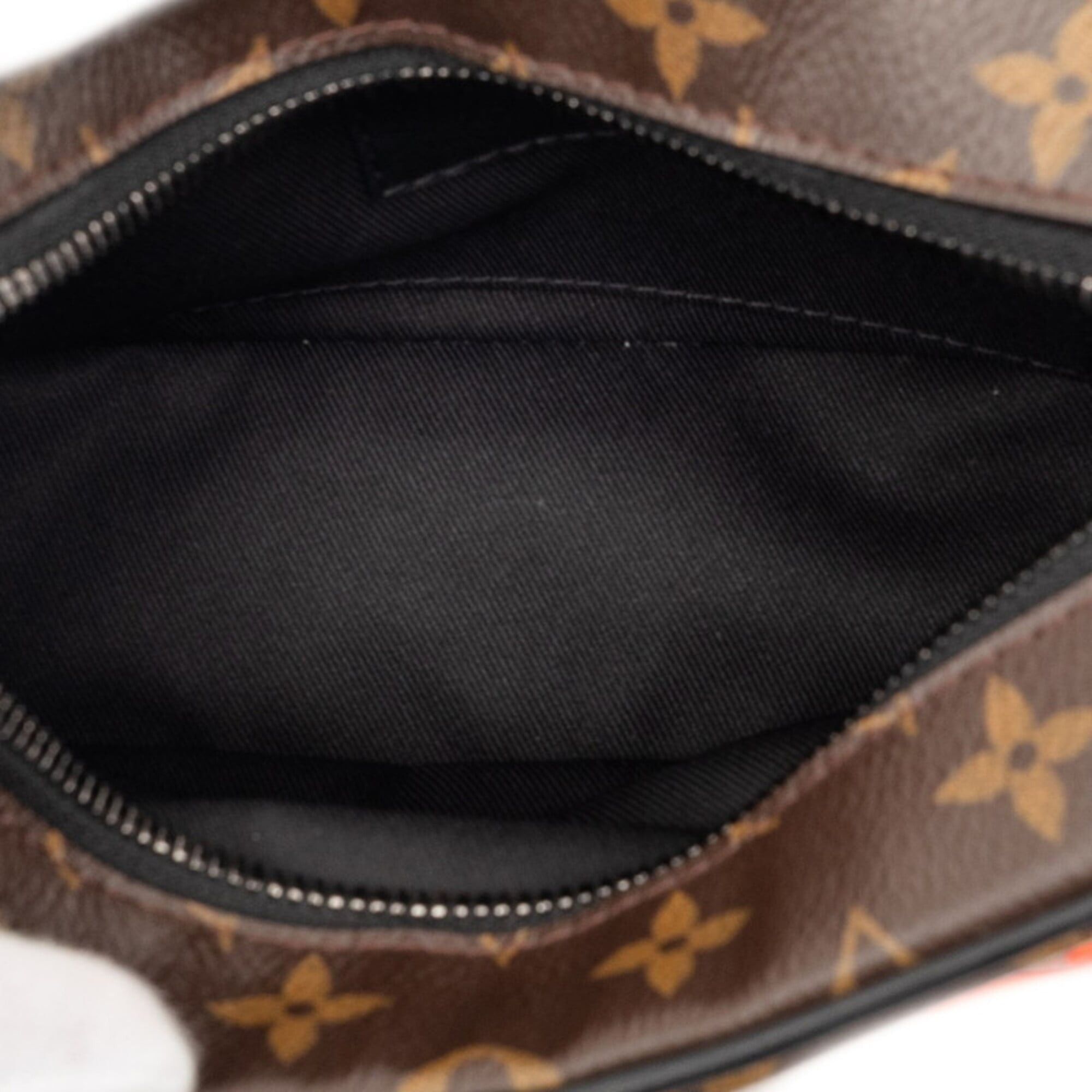 Louis Vuitton Louis Vuitton Monogram Solar Ray Mini Soft Trunk Shoulder Bag M44480 Brown Black Women's LOUIS VUITTON Size ONE SIZE - 4 Thumbnail