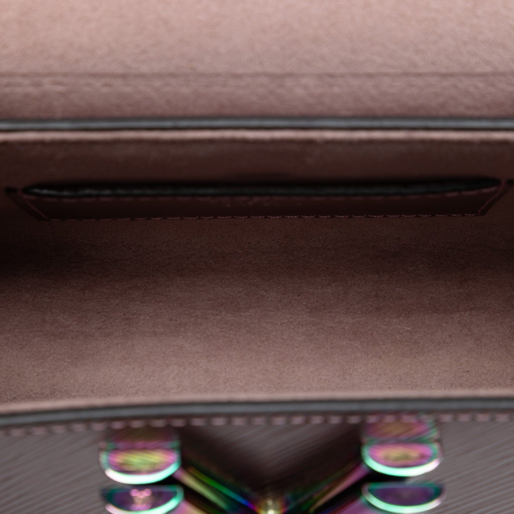 Louis Vuitton Epi Scarabeo Twist PM Size ONE SIZE - 4 Thumbnail