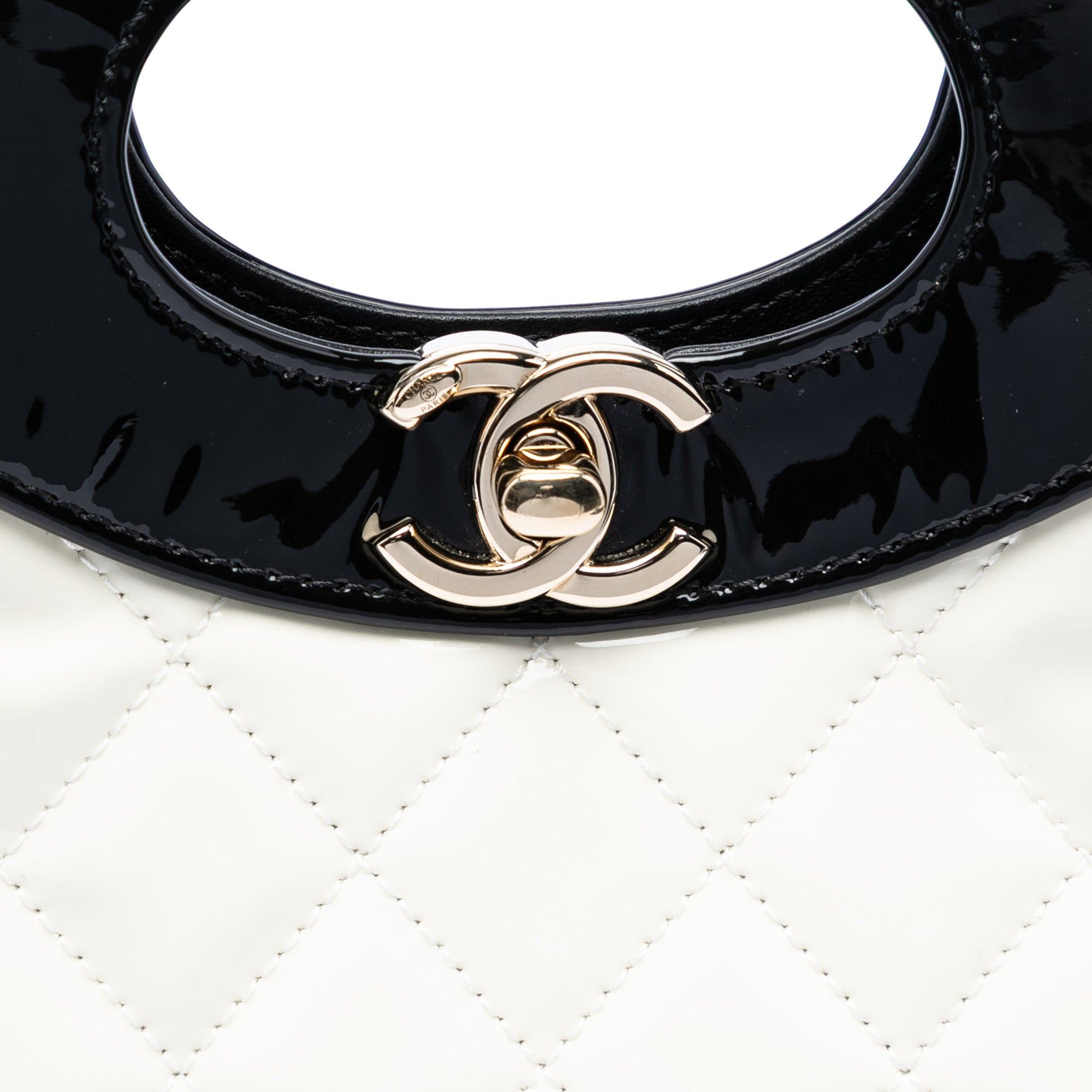 Chanel Mini Bicolor Quilted Patent 31 Shopping Bag Size ONE SIZE - 5 Thumbnail