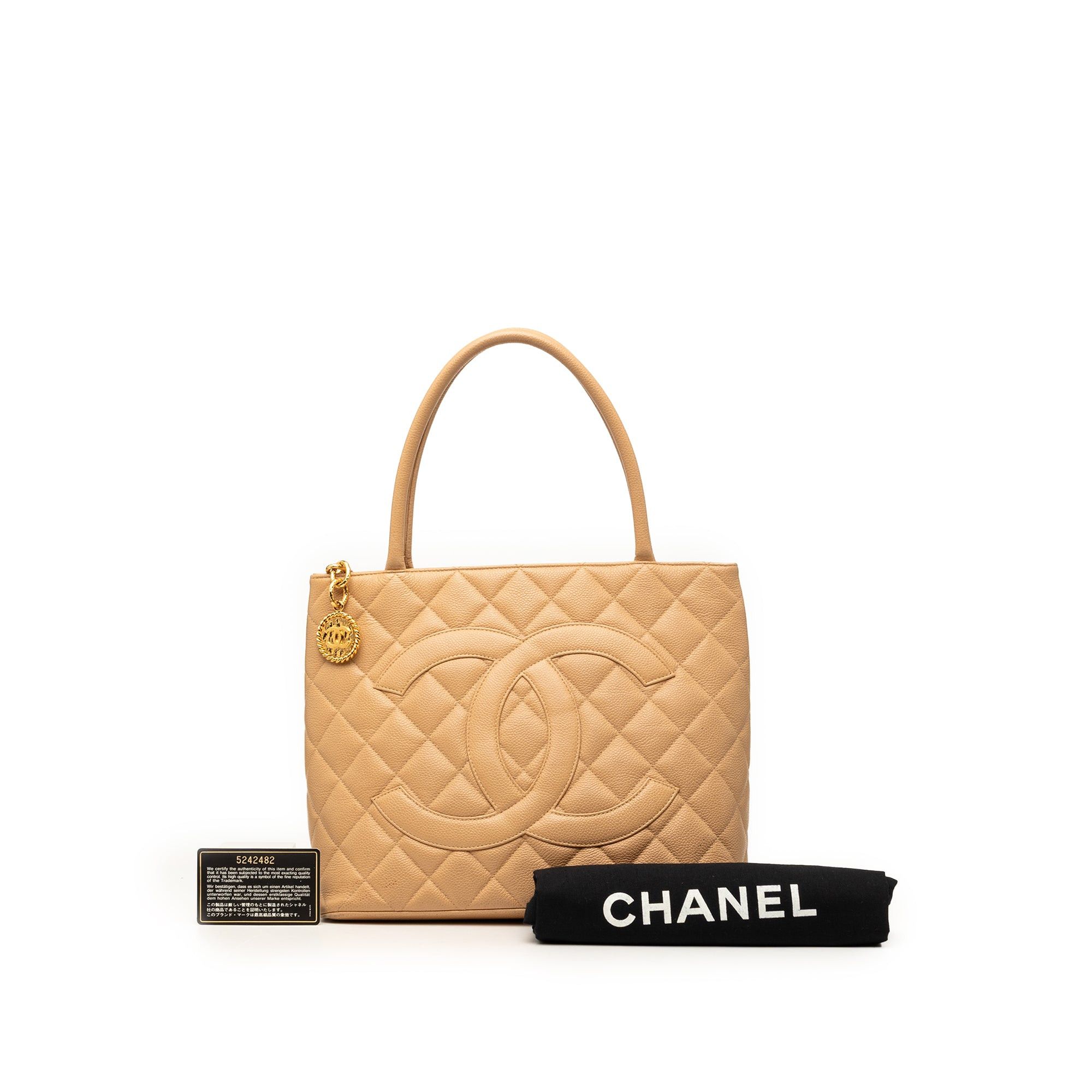 Chanel Caviar Medallion Tote Size ONE SIZE - 8 Thumbnail