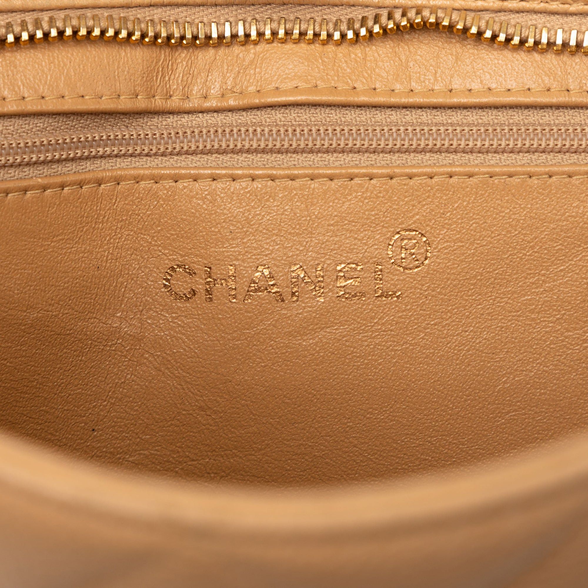 Chanel Caviar Medallion Tote Size ONE SIZE - 5 Thumbnail