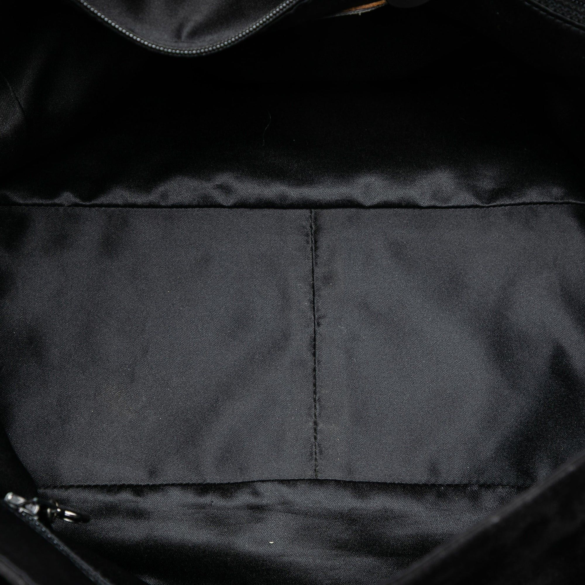 Chanel Suede Triple CC Crossbody Size ONE SIZE - 4 Thumbnail