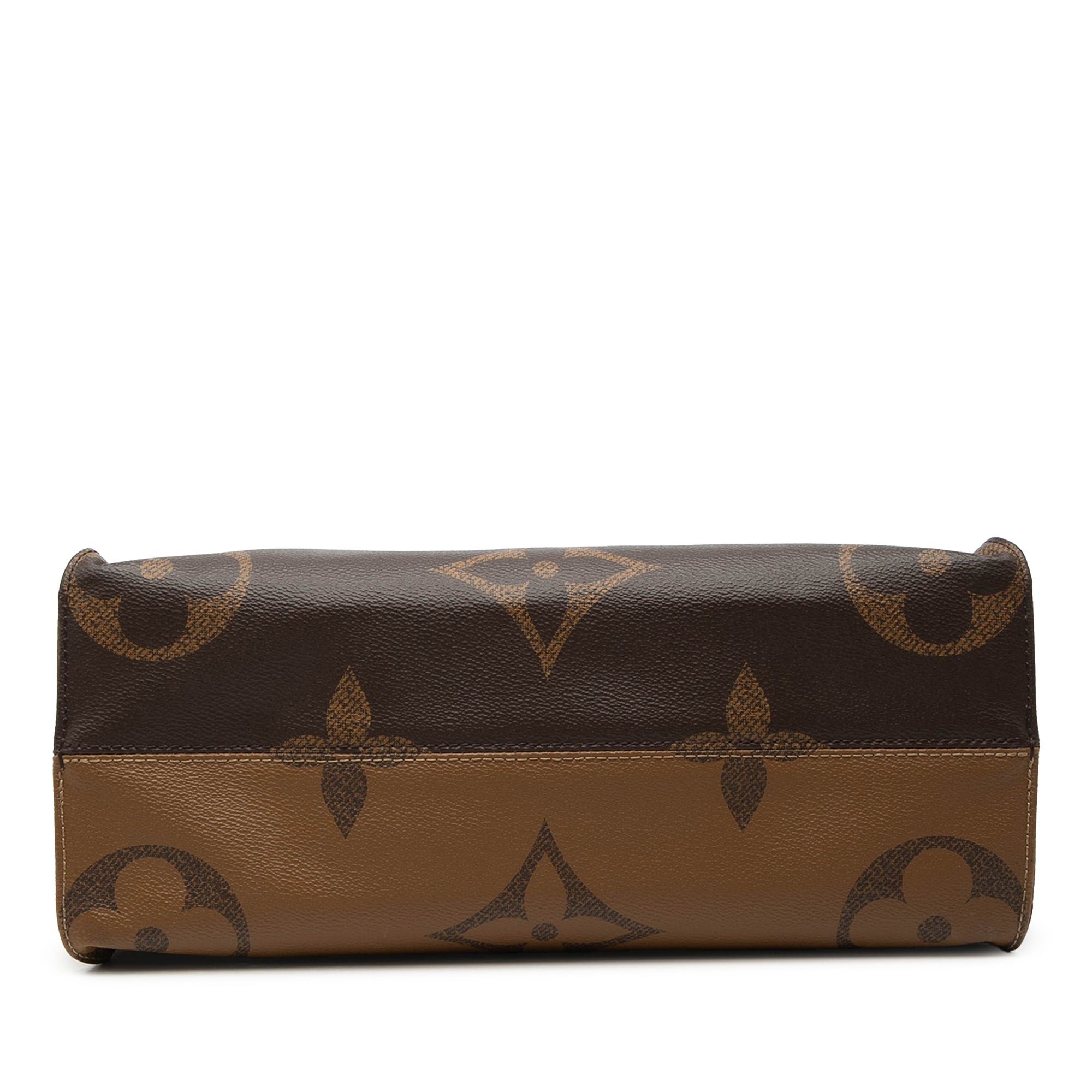 Louis Vuitton Monogram Reverse Giant OnTheGo MM Size ONE SIZE - 3 Thumbnail