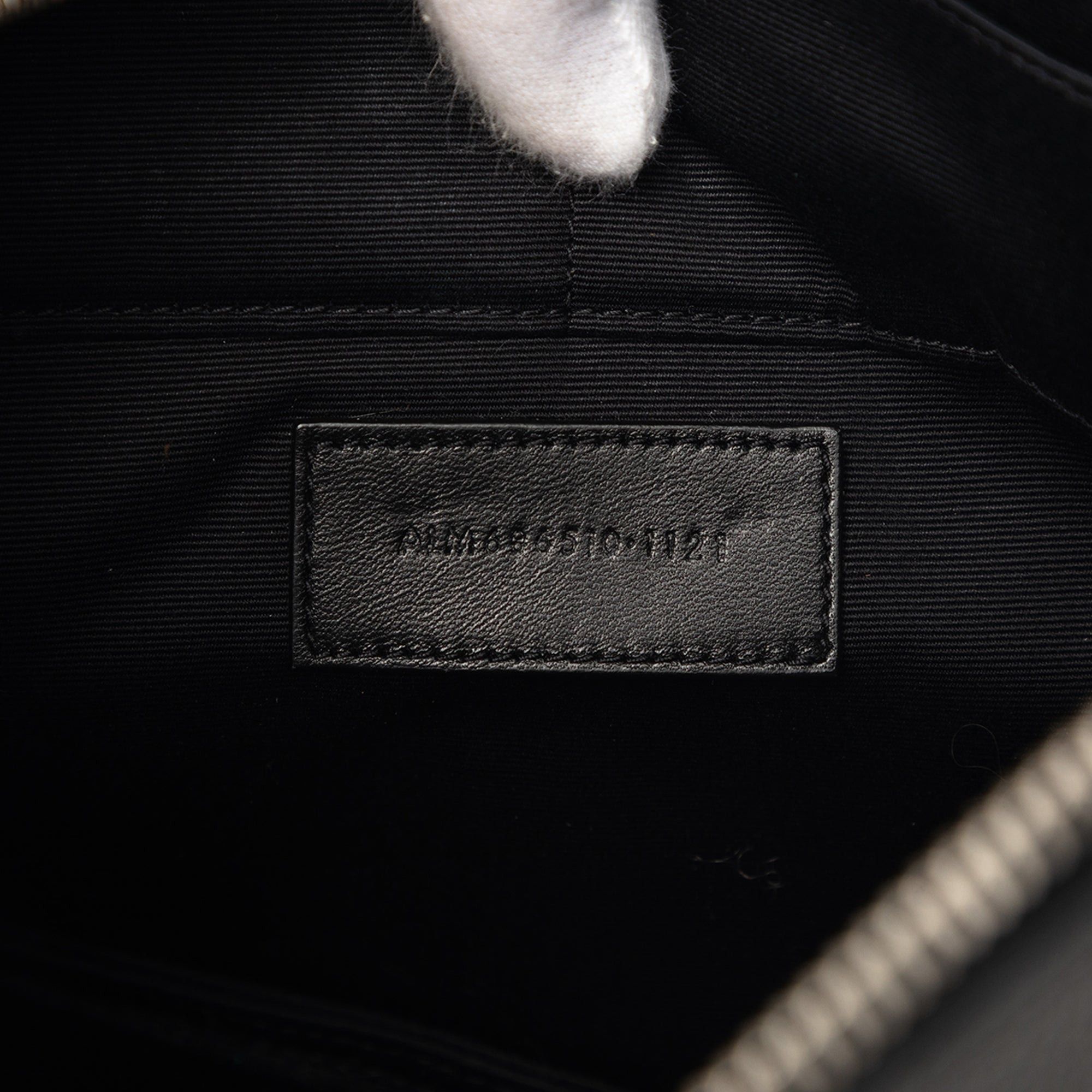 Saint Laurent Paris Grained Calfskin Monogram Clutch Size ONE SIZE - 6 Thumbnail