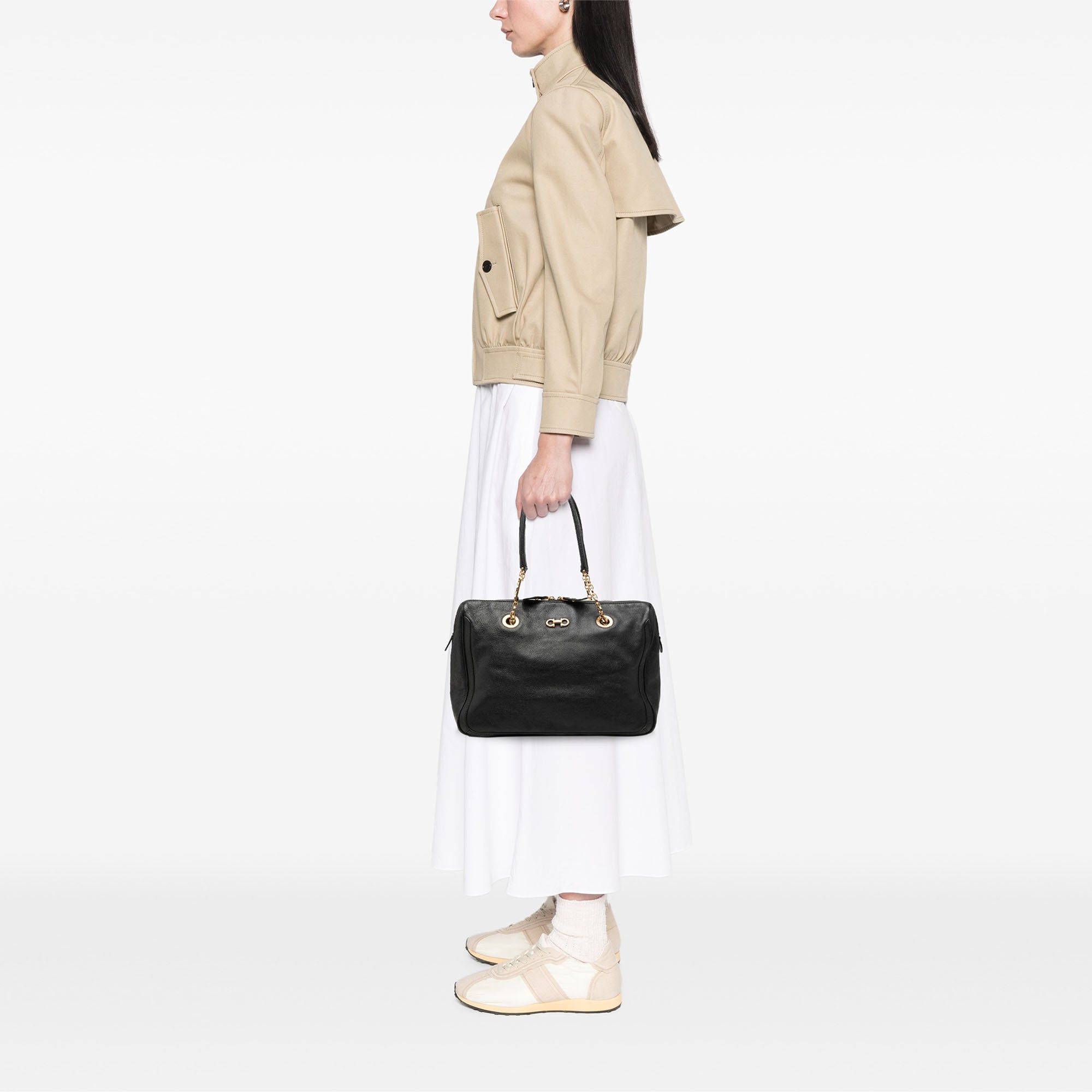 Salvatore Ferragamo Buffalo Leather Fanya Chain Tote Size ONE SIZE - 7 Thumbnail