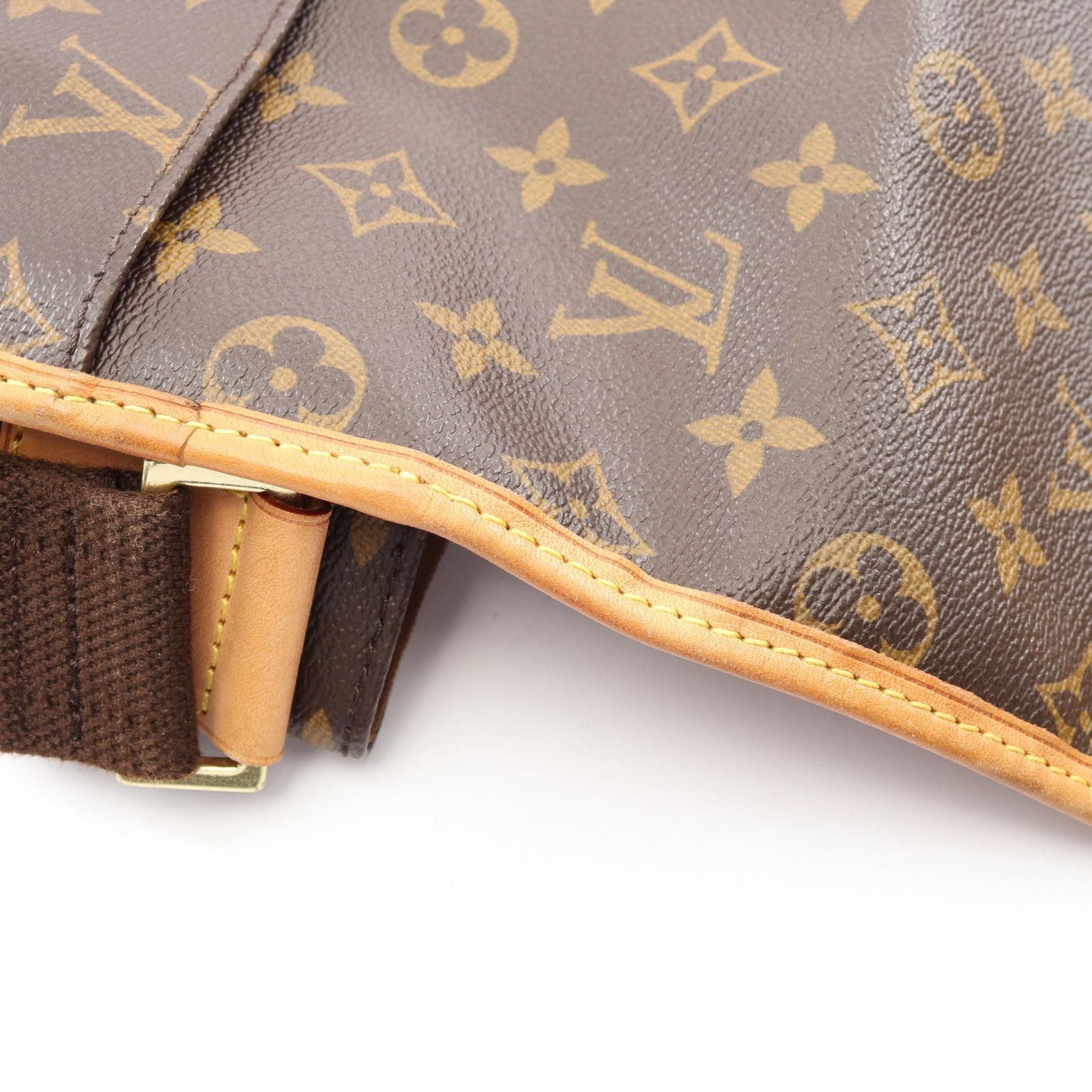 Louis Vuitton Louis Vuitton Louis Vuitton Messenger GM Bosphore Monogram Shoulder Bag Textile Shoulder Bag M40105 DUTY FREE for USA Size ONE SIZE - 8 Thumbnail