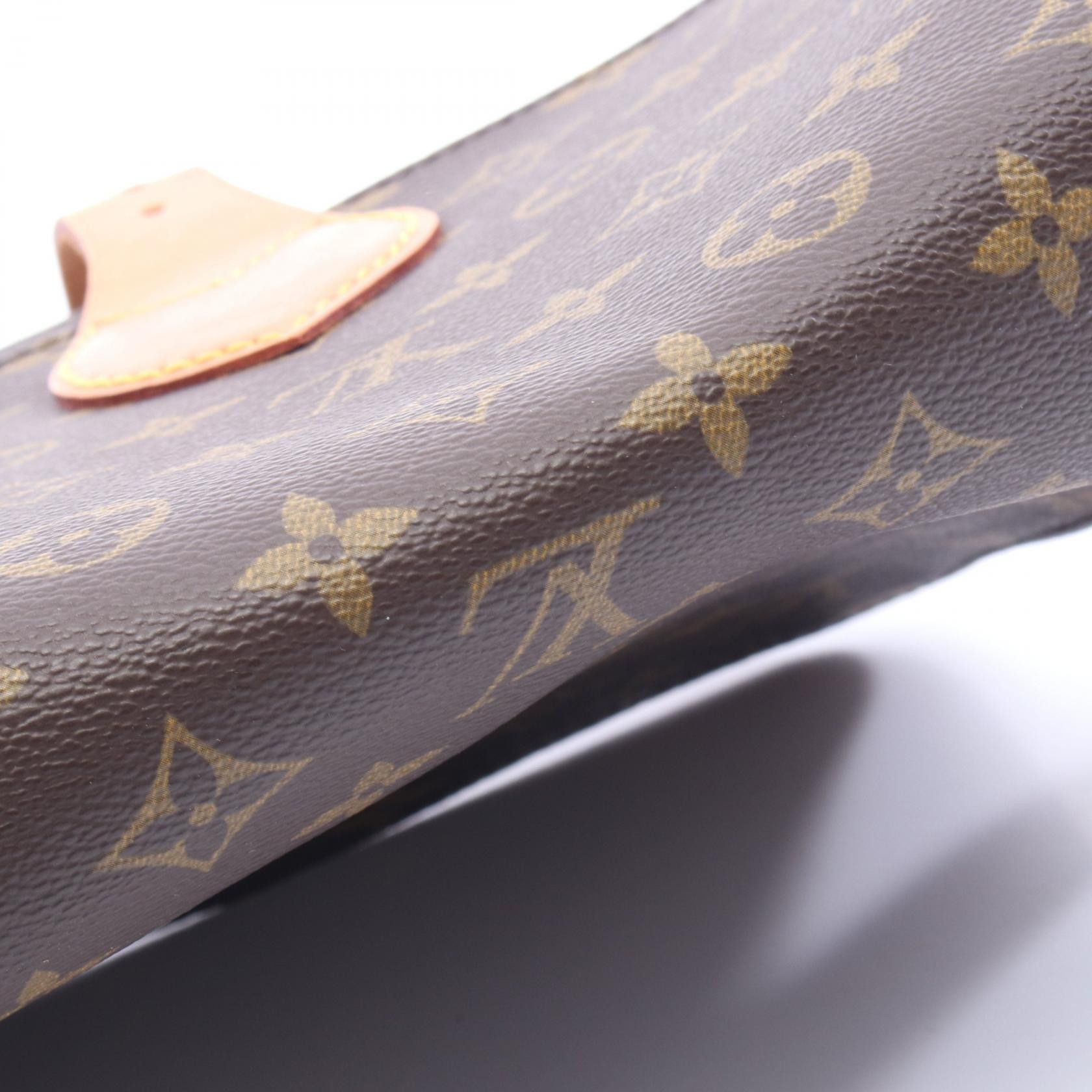 Louis Vuitton Louis Vuitton Louis Vuitton Cartouchiere MM Monogram shoulder bag Textile Shoulder Bag M51253 DUTY FREE for USA Size ONE SIZE - 8 Thumbnail
