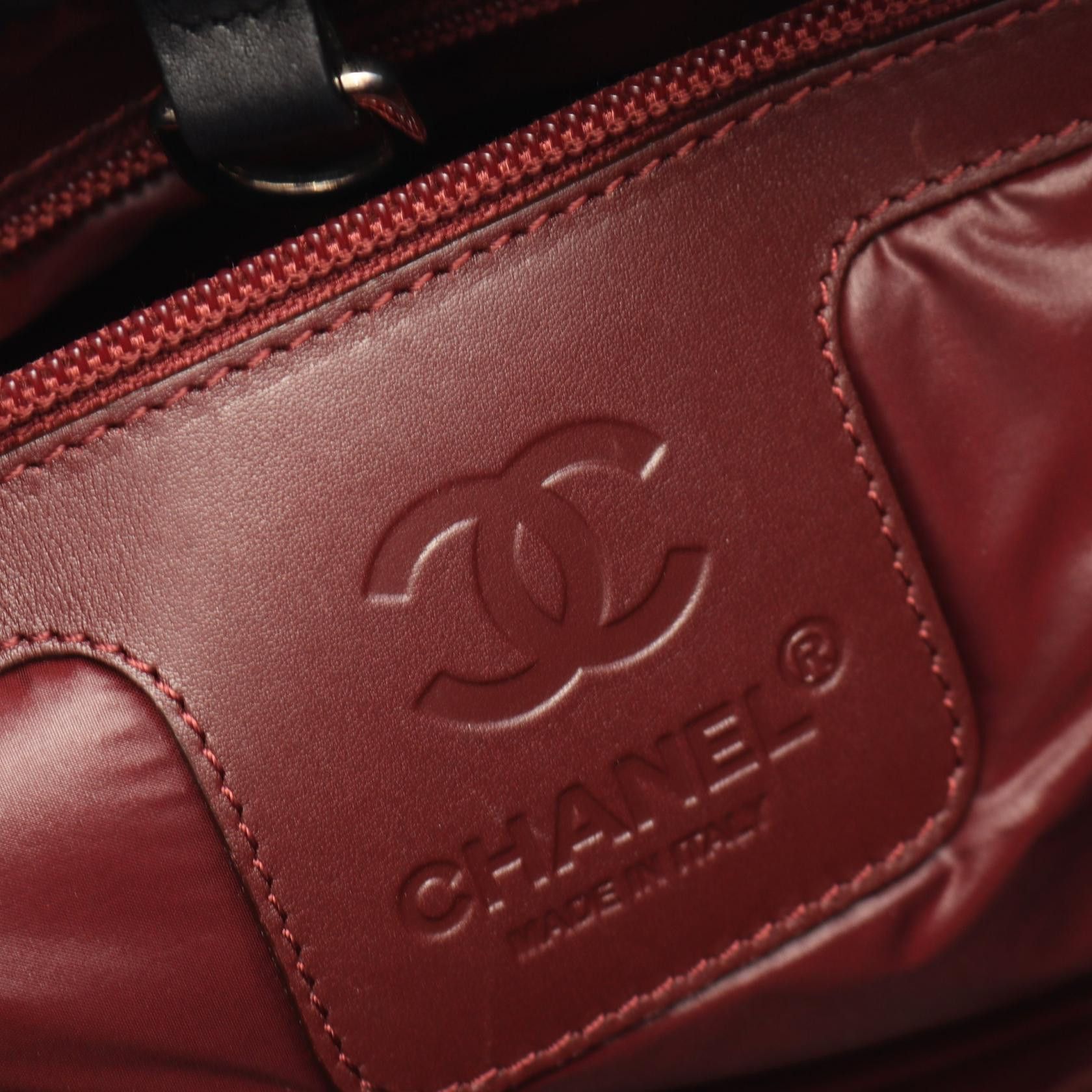 Chanel Chanel Chanel Cocoon Small Nylon Leather Tote Bag Textile Tote Bag A48610 DUTY FREE for USA Size ONE SIZE - 4 Thumbnail