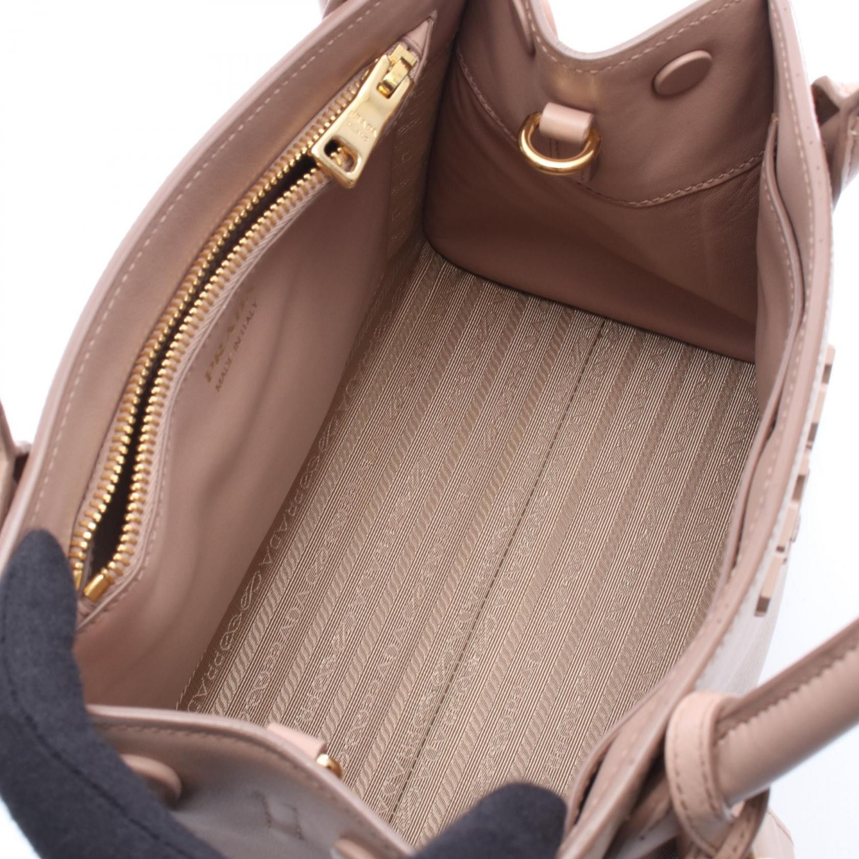 Prada Prada Prada Monochrome Leather 2way Handbag Leather Handbag 1BA2692ERXF00RKCI DUTY FREE for USA Size ONE SIZE - 3 Thumbnail