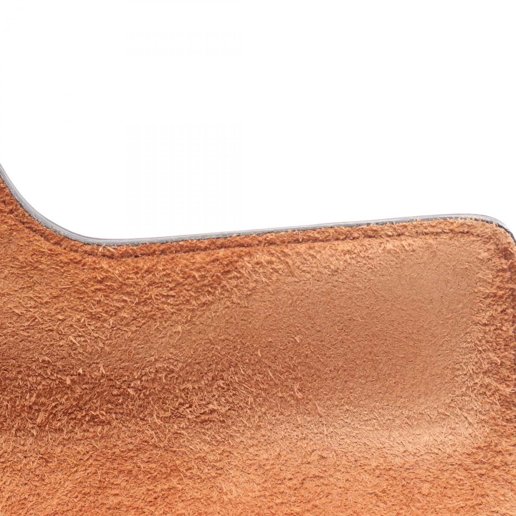 Celine Celine CELINE Teen Soft 16 Leather Shoulder Bag Leather Shoulder Bag 196853CR8 DUTY FREE for USA Size ONE SIZE - 5 Thumbnail