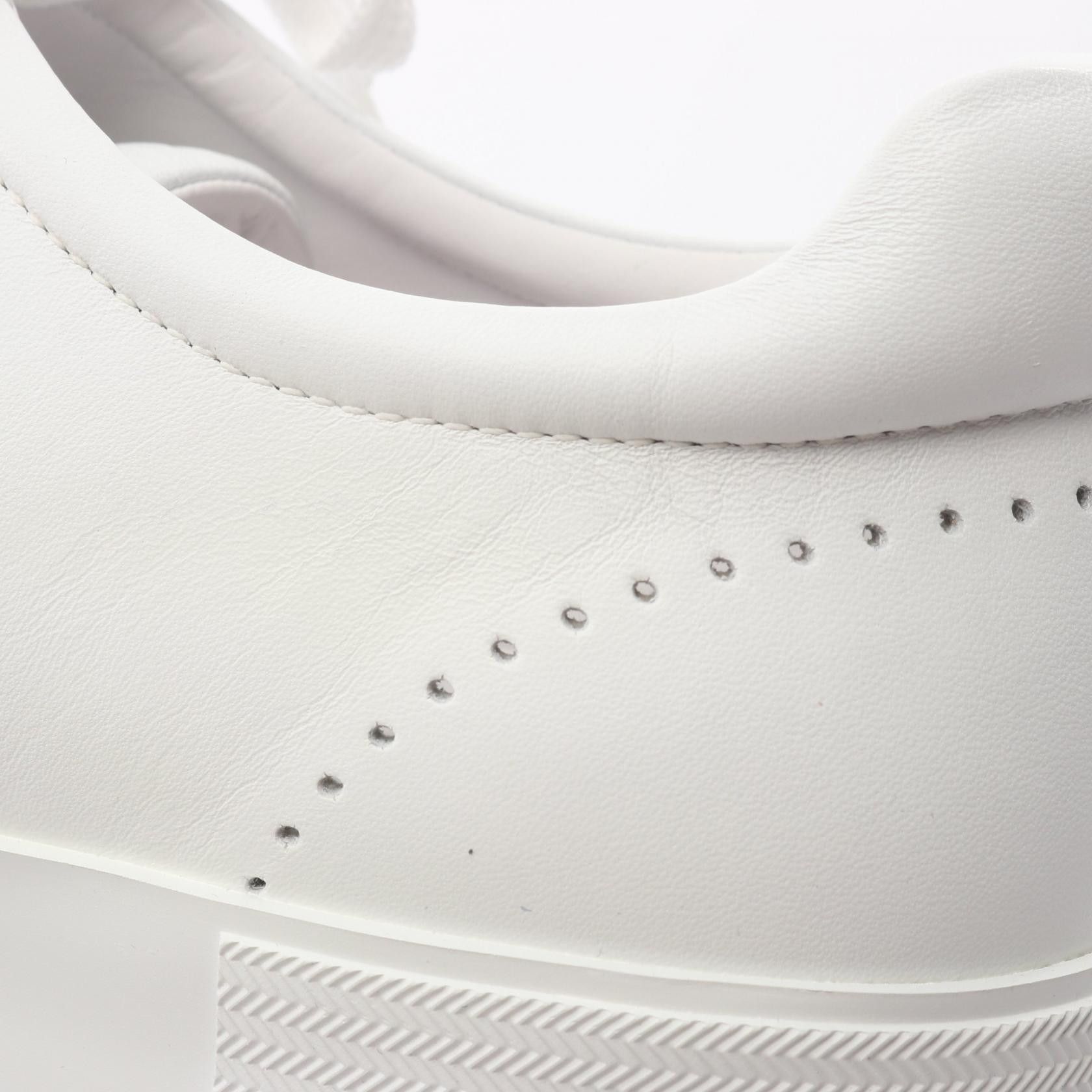 Giorgio Armani Giorgio Armani Giorgio Armani Leather Sneakers Leather Shoes DUTY FREE for USA Size ONE SIZE - 9 Thumbnail