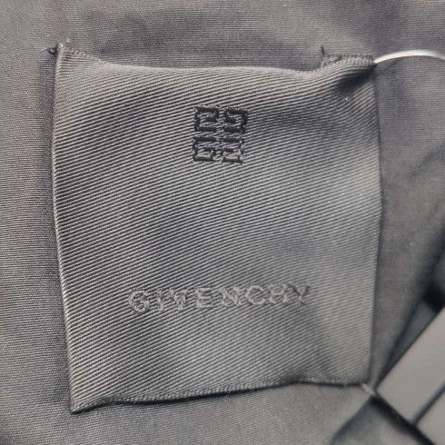 Givenchy Givenchy Men l Button Ups Size US L / EU 52-54 / 3 - 4 Thumbnail